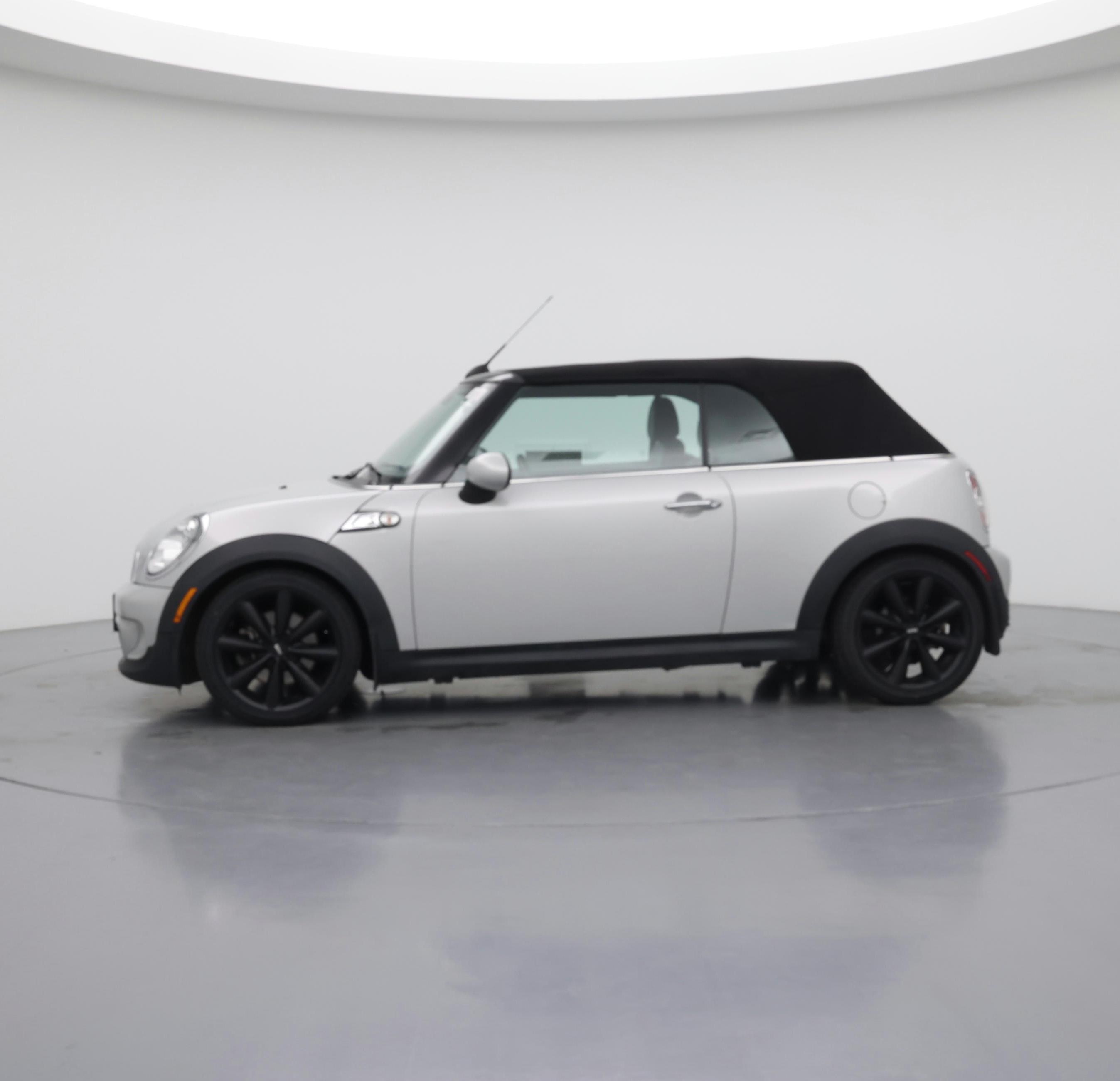 Thumbnail: 2015 MINI Cooper - 3
