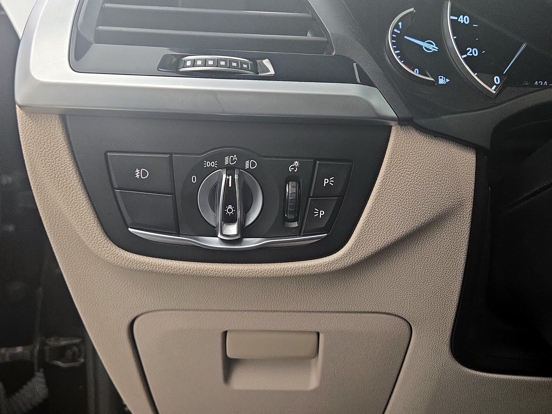 Thumbnail: 2018 BMW X3 - 13