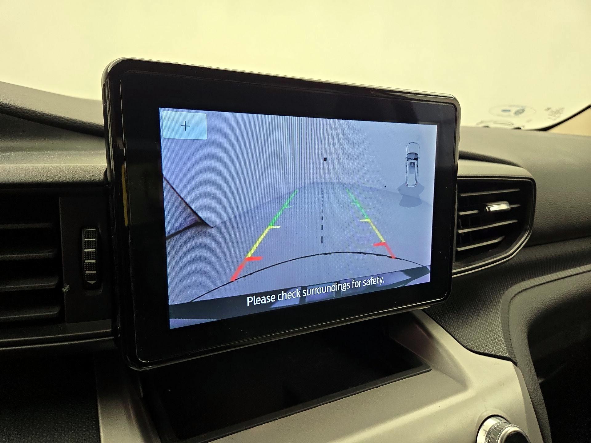 Thumbnail: 2021 Ford Explorer - 14