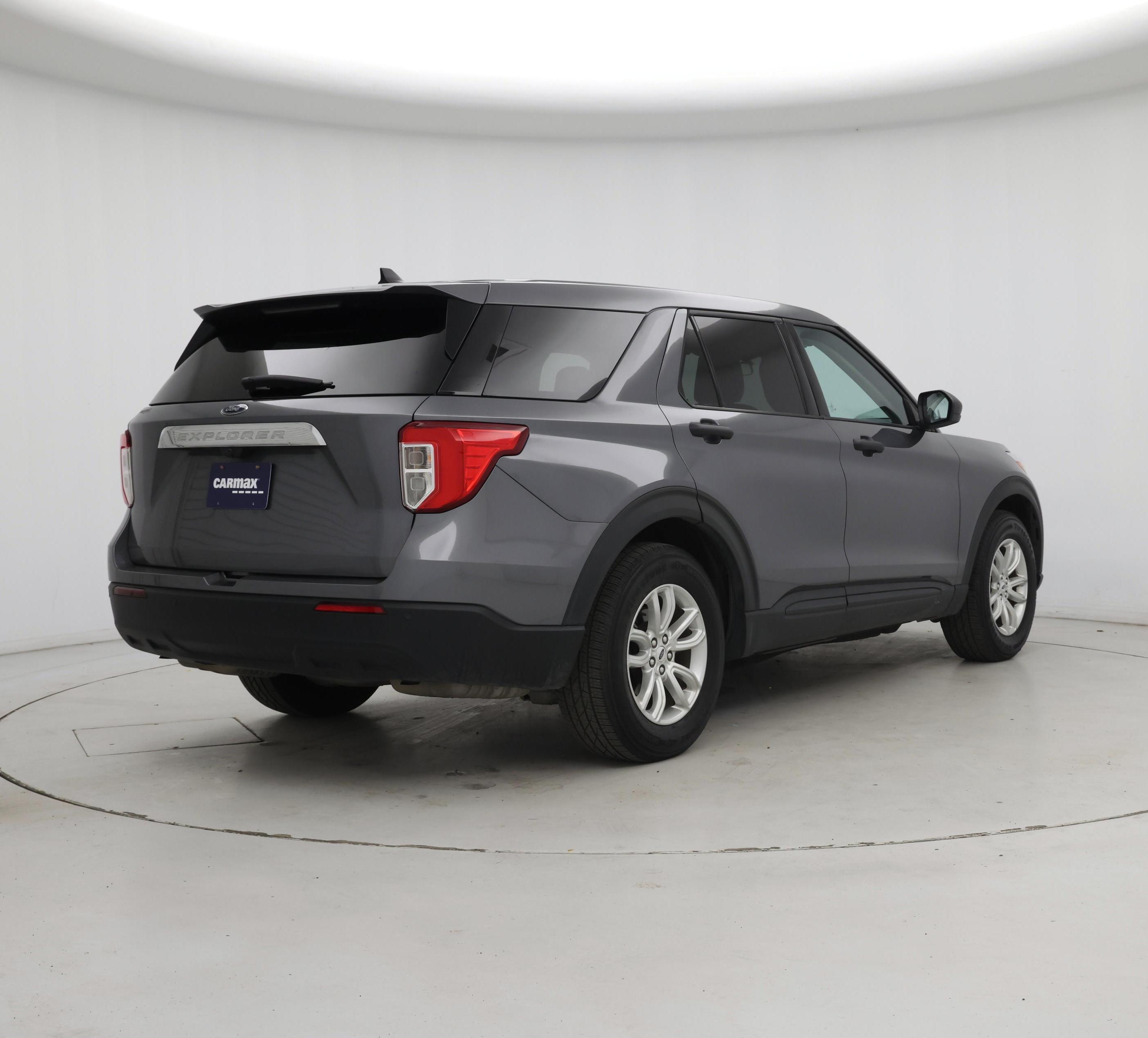 Thumbnail: 2021 Ford Explorer - 8