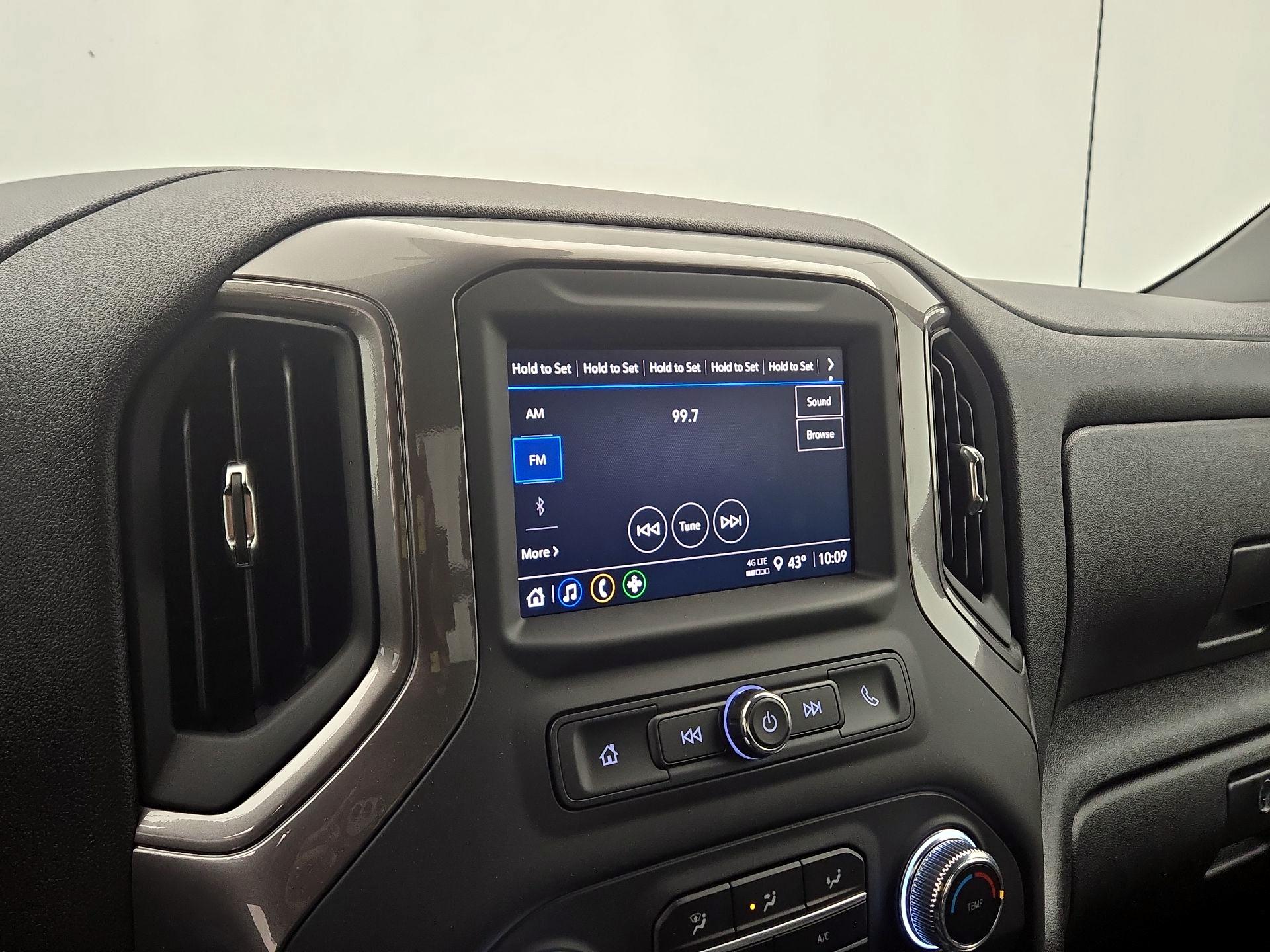 Thumbnail: 2025 GMC Sierra 1500 - 15