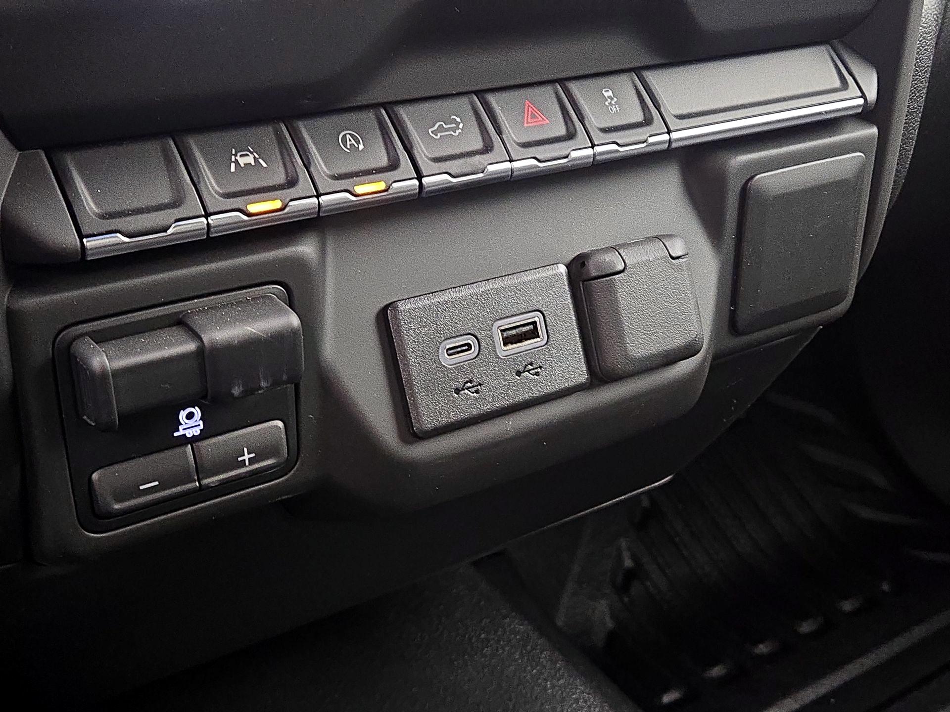 Thumbnail: 2025 GMC Sierra 1500 - 18