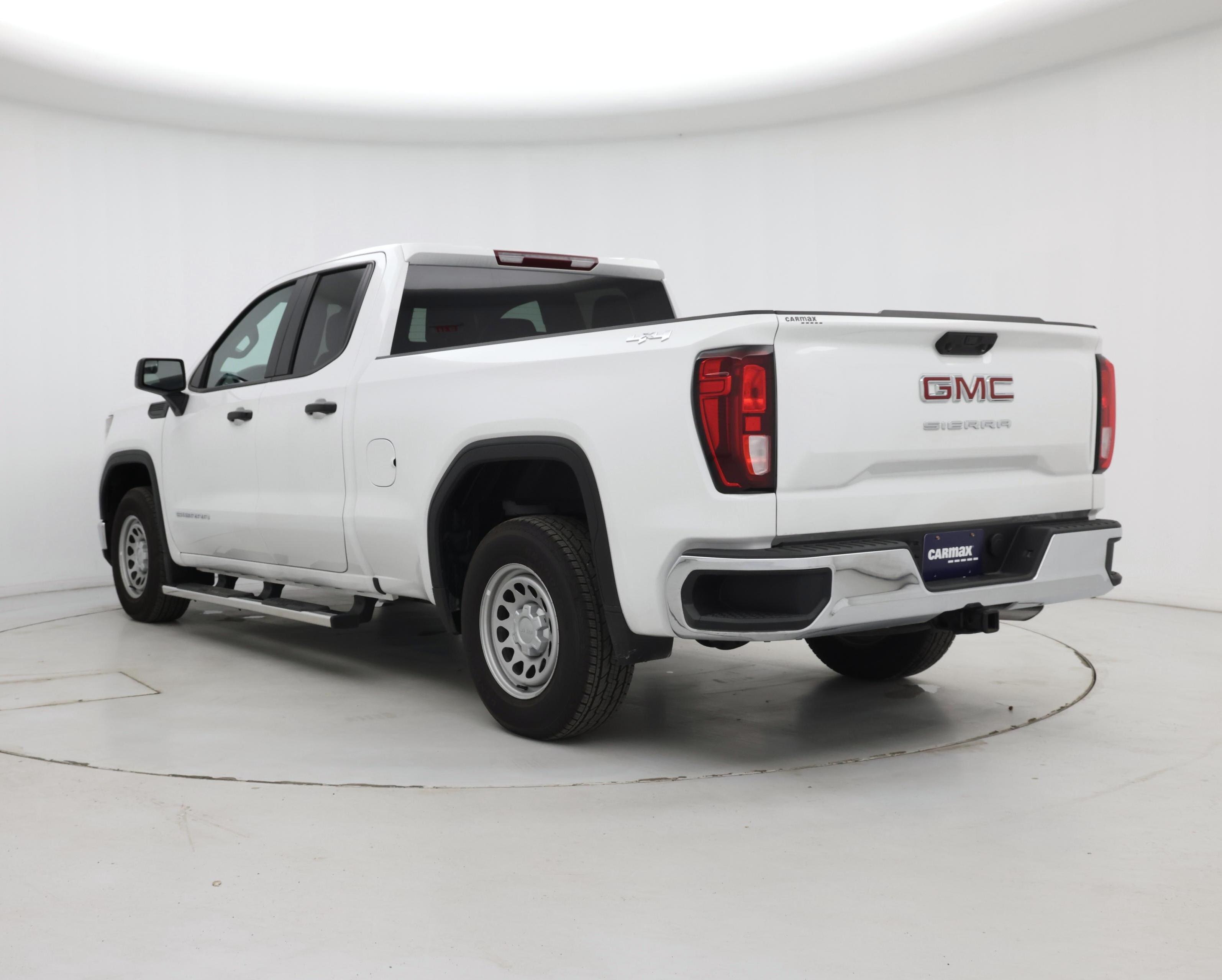 Thumbnail: 2025 GMC Sierra 1500 - 2