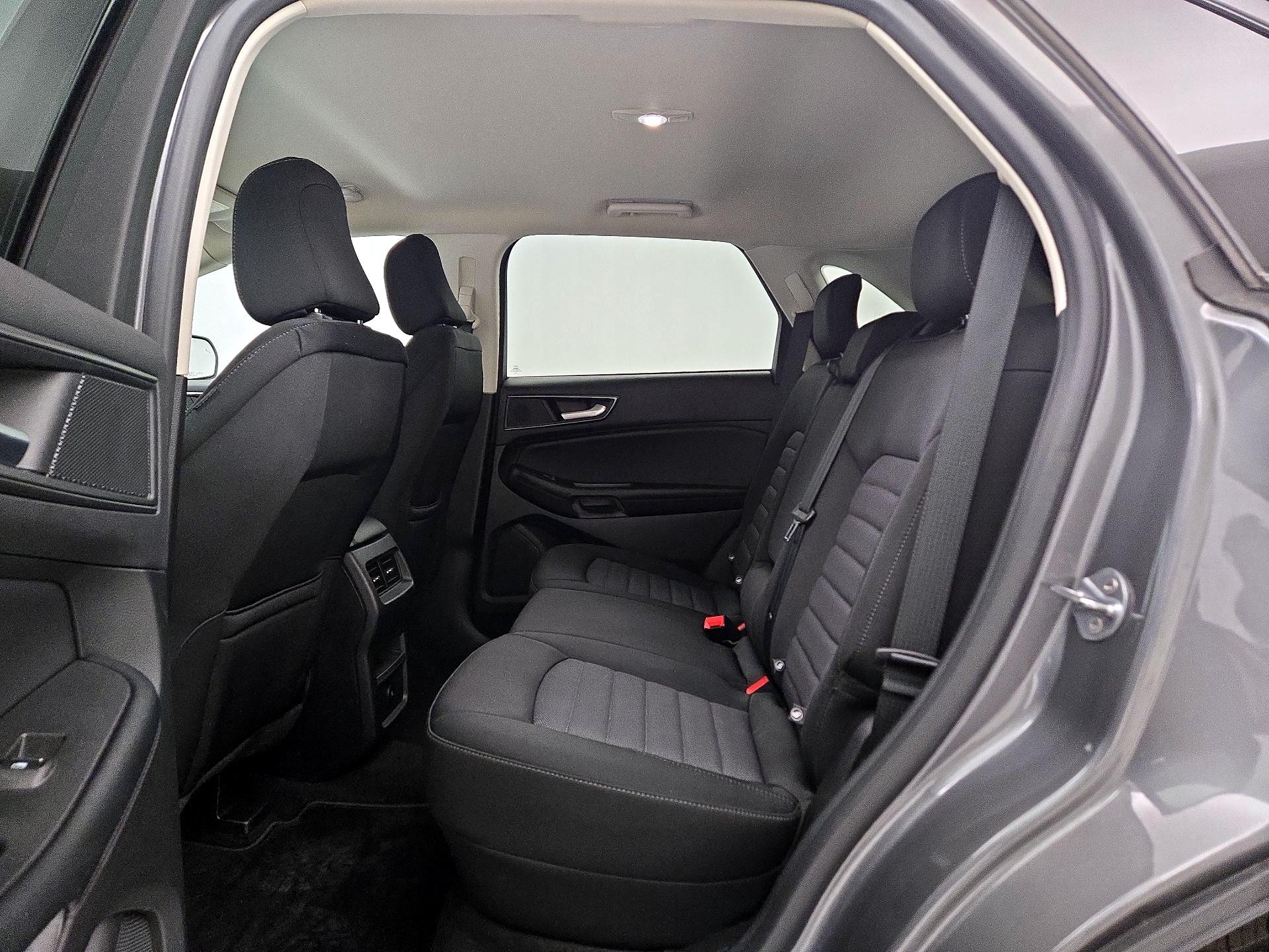 Thumbnail: 2022 Ford Edge - 19