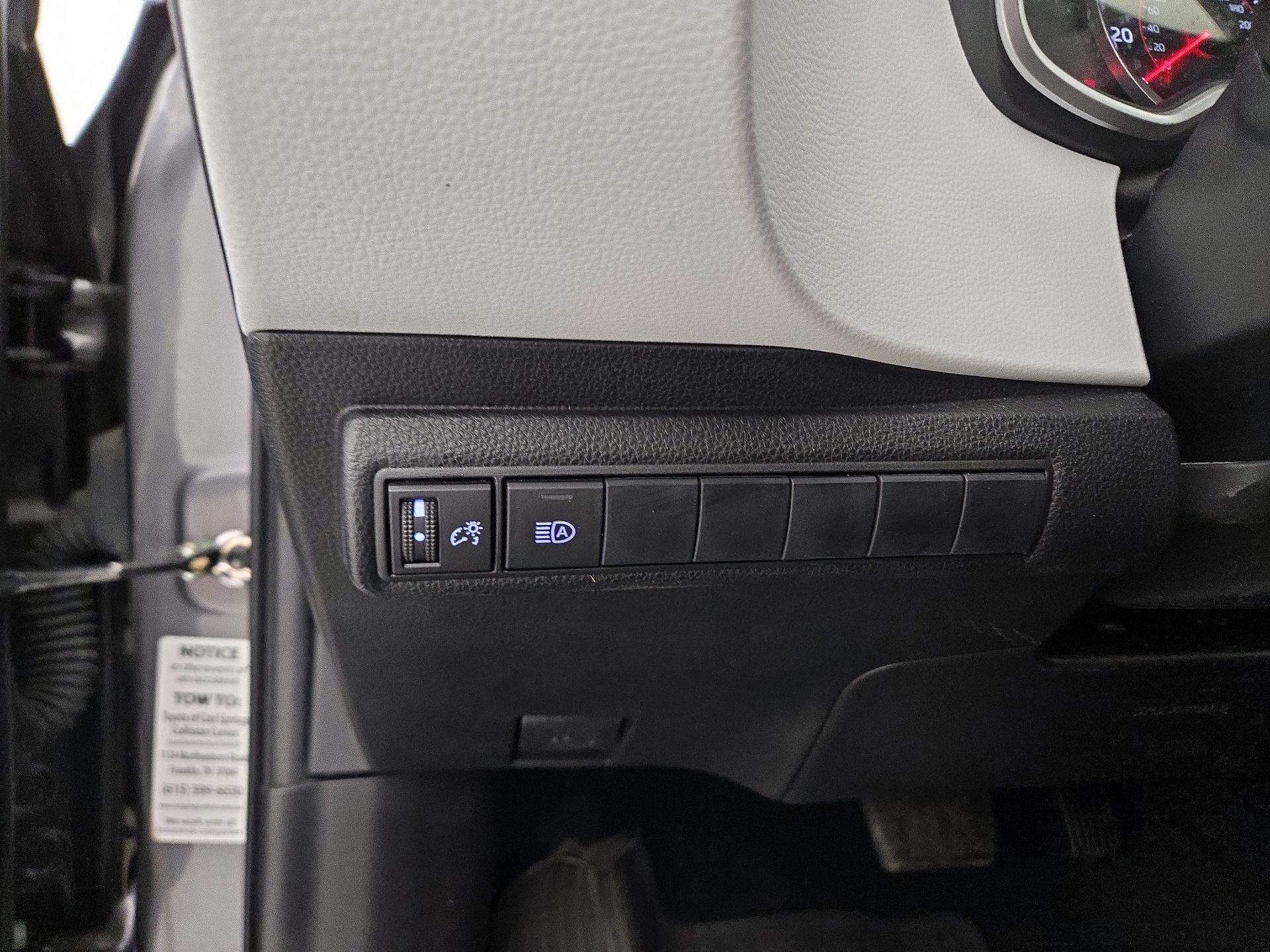 Thumbnail: 2022 Toyota Corolla - 13