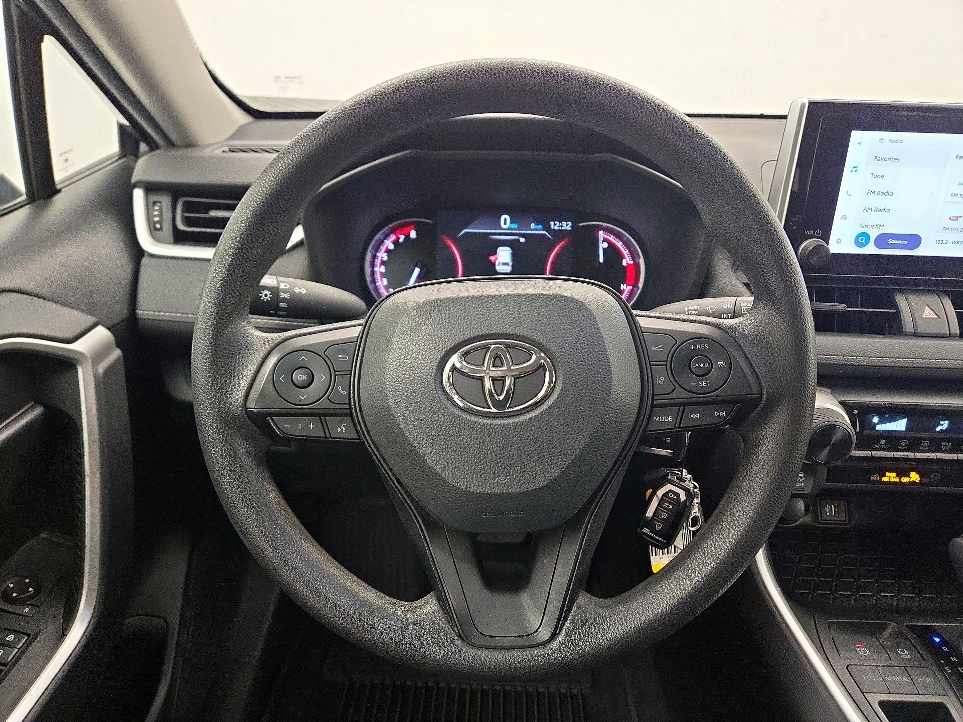 Thumbnail: 2023 Toyota RAV4 - 10