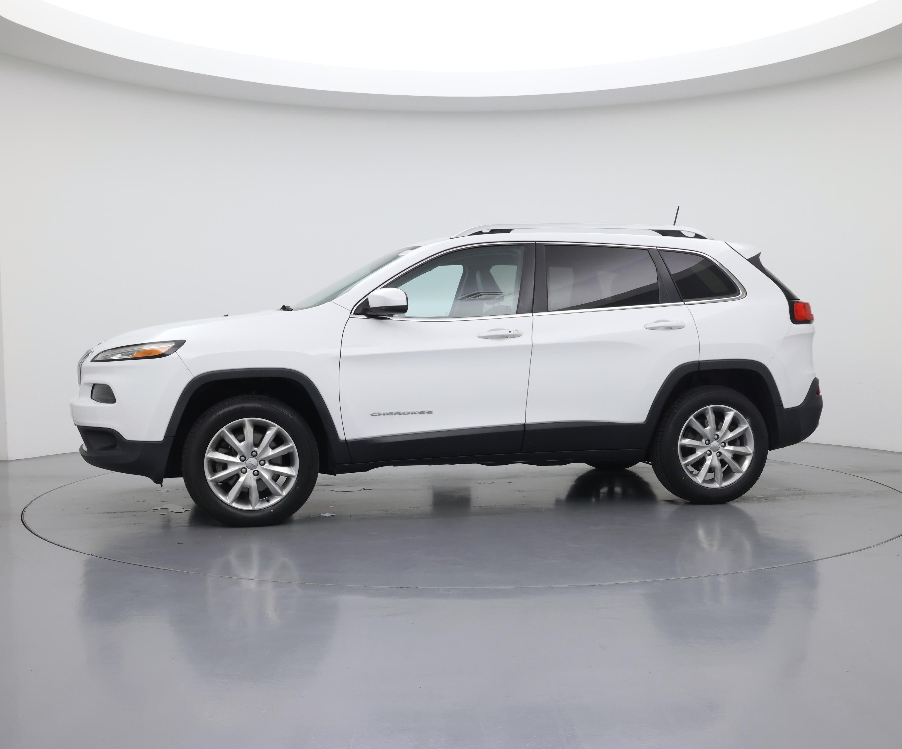 Thumbnail: 2016 Jeep Cherokee - 3