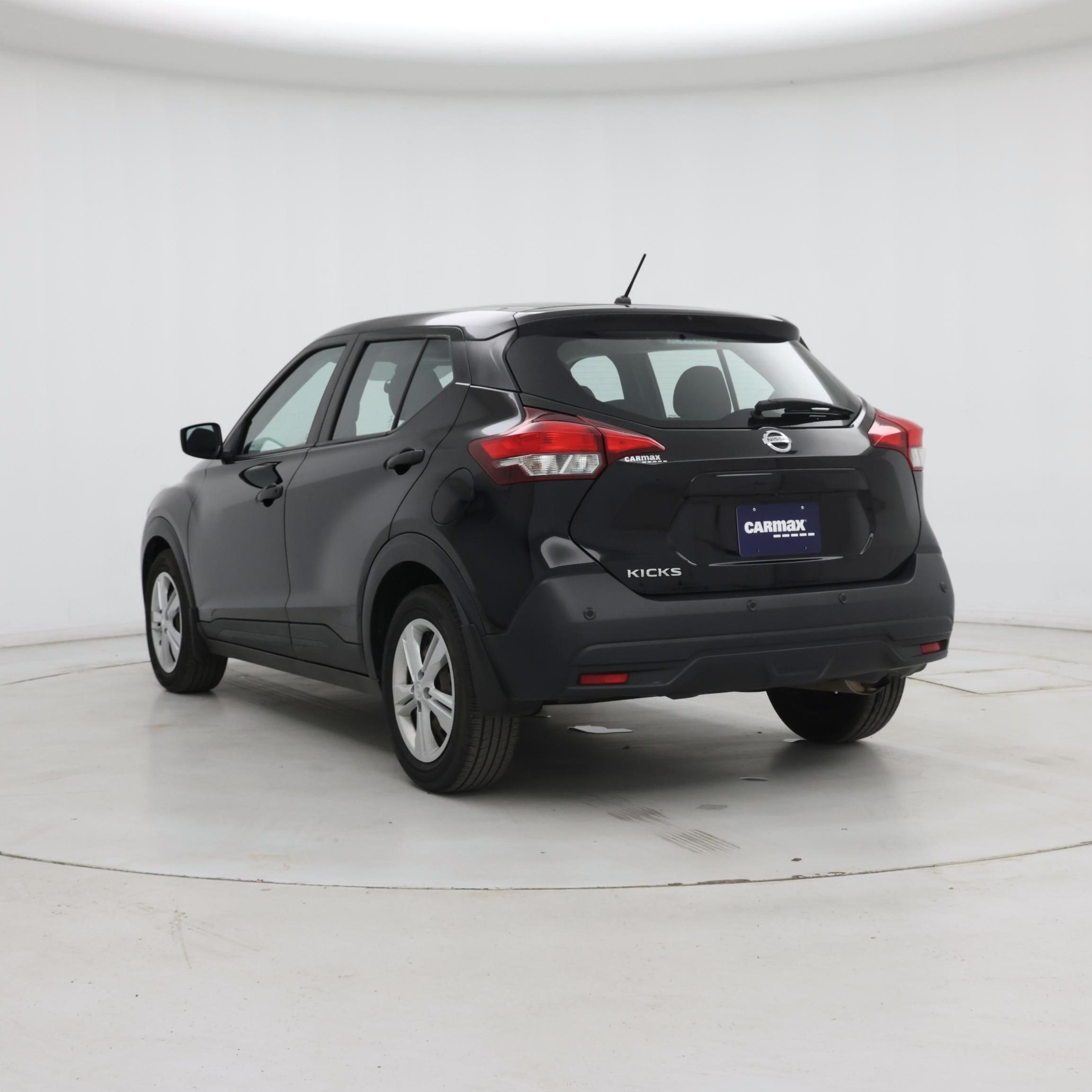 Thumbnail: 2020 Nissan Kicks - 2