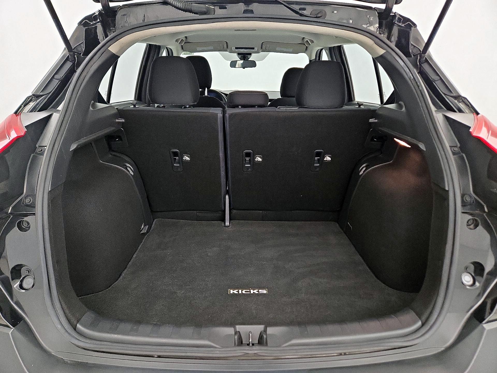 Thumbnail: 2020 Nissan Kicks - 20