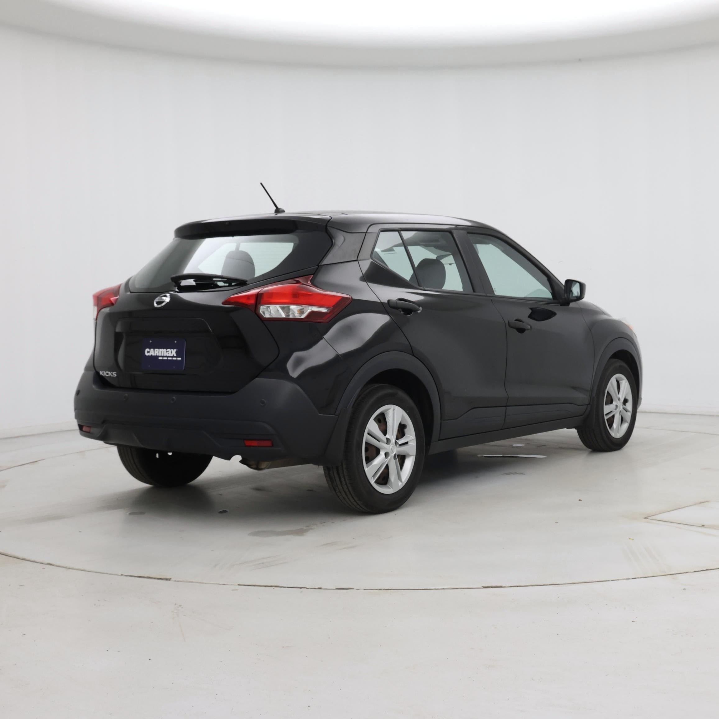 Thumbnail: 2020 Nissan Kicks - 8