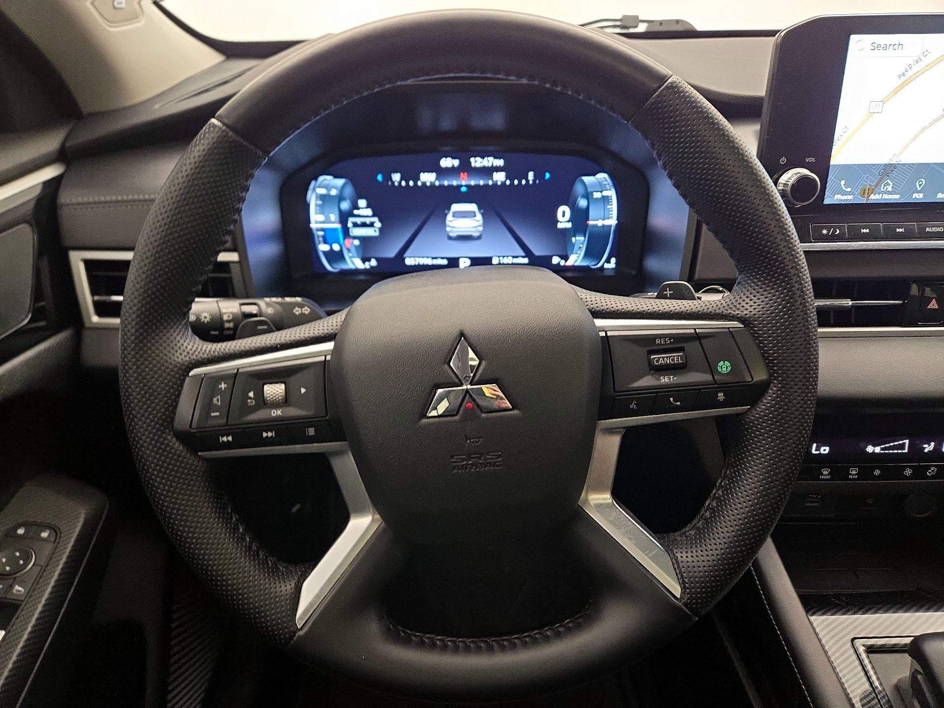 Thumbnail: 2024 Mitsubishi Outlander - 10