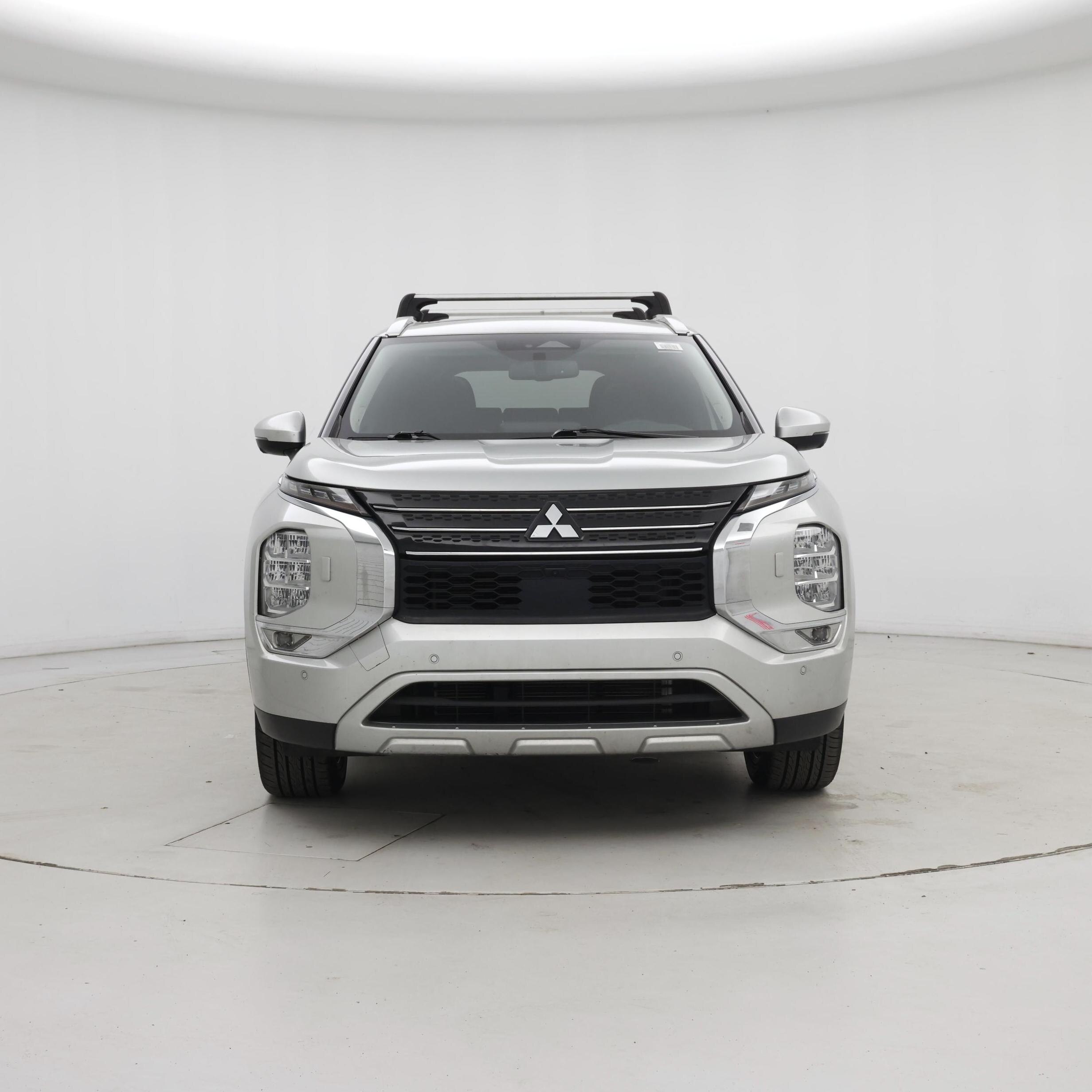 Thumbnail: 2024 Mitsubishi Outlander - 5