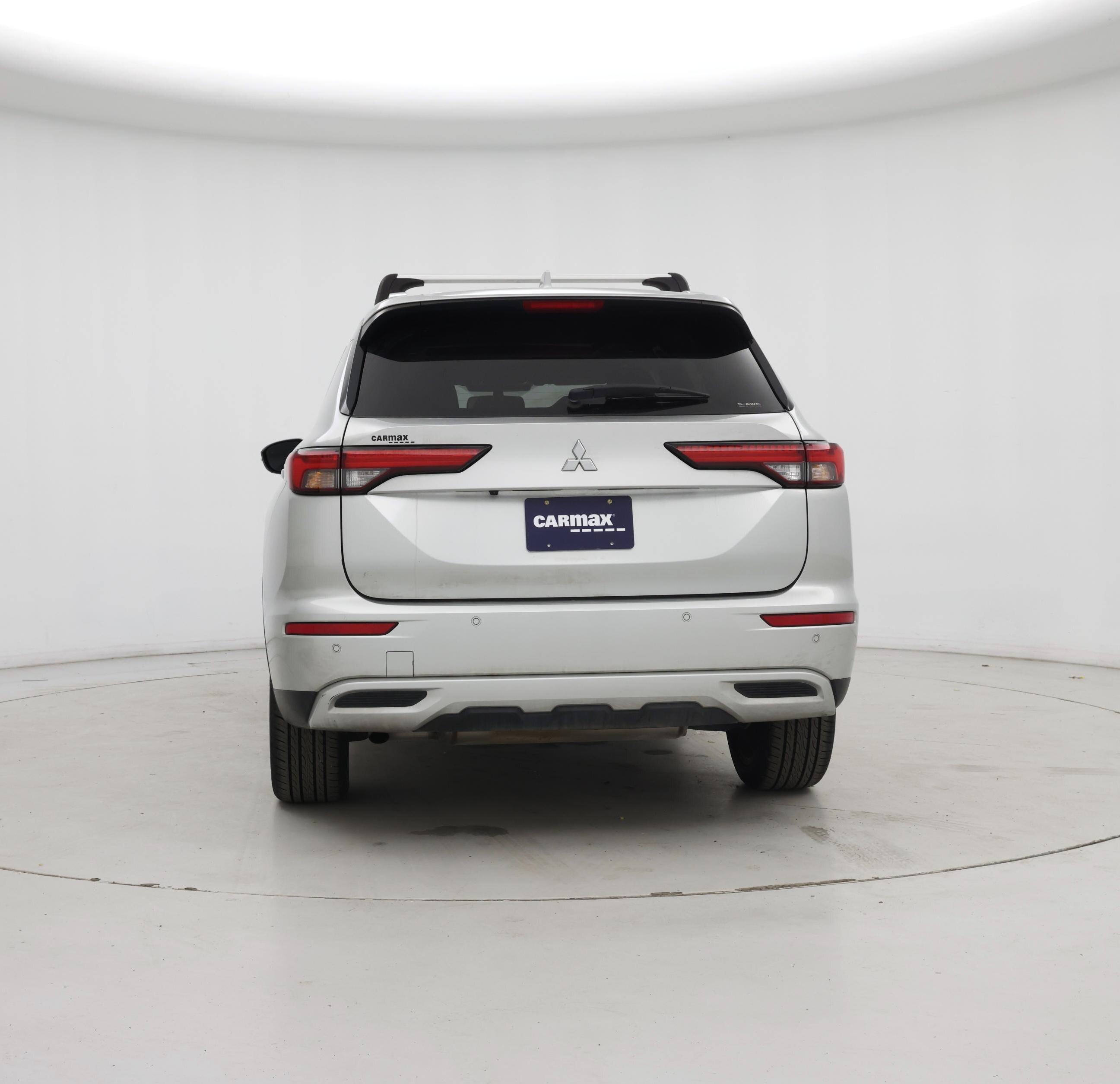 Thumbnail: 2024 Mitsubishi Outlander - 6