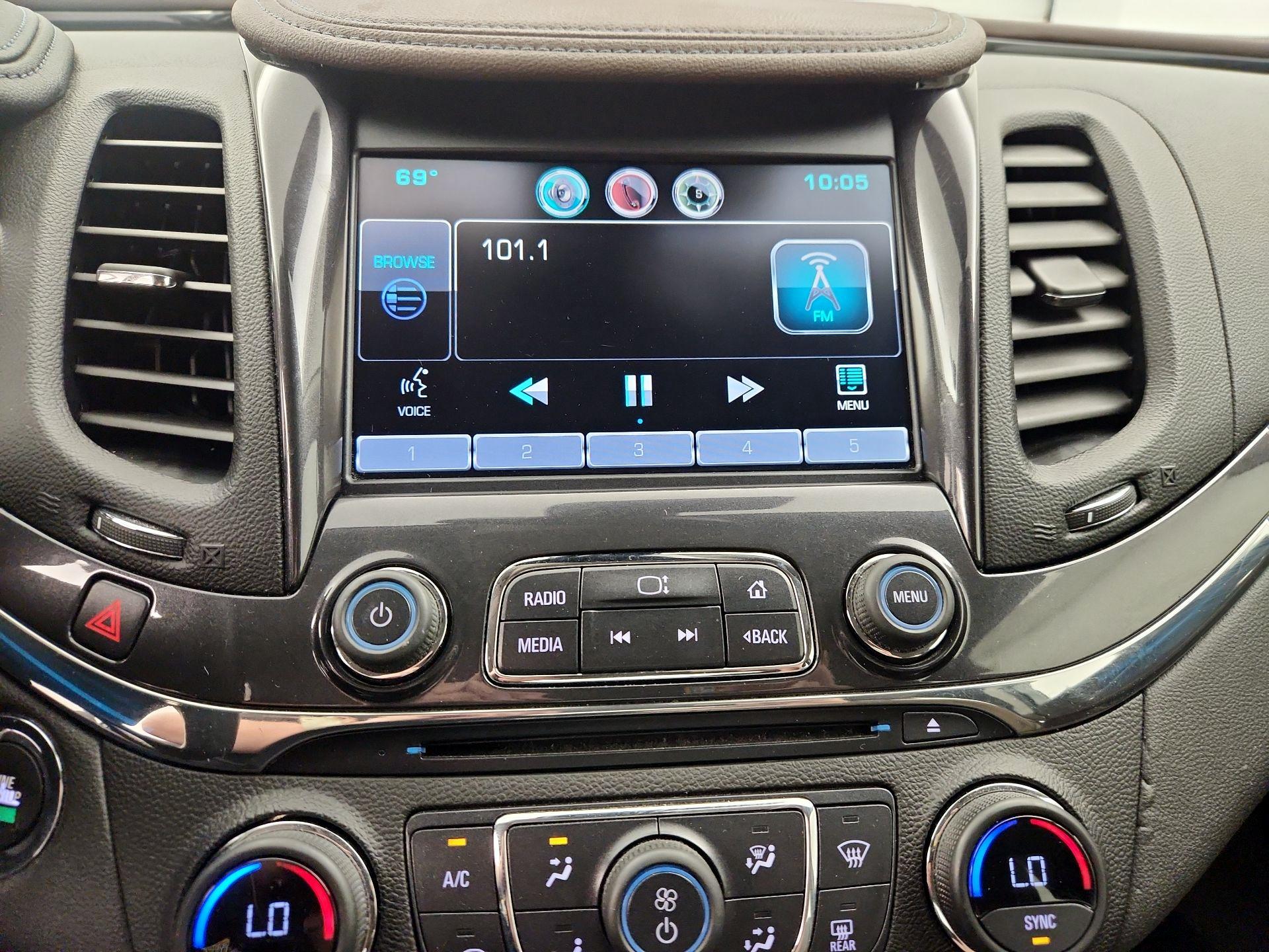 Thumbnail: 2015 Chevrolet Impala - 16