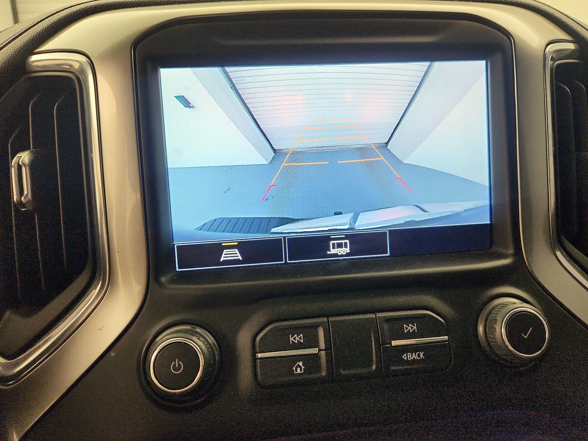 Thumbnail: 2021 Chevrolet Silverado 1500 - 14