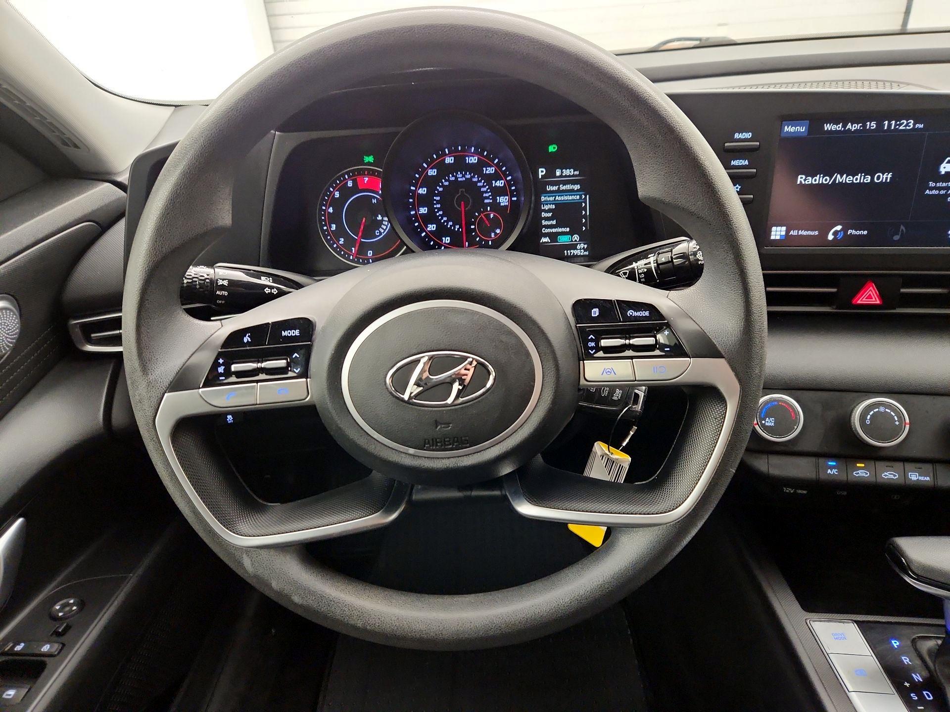 Thumbnail: 2021 Hyundai Elantra - 10