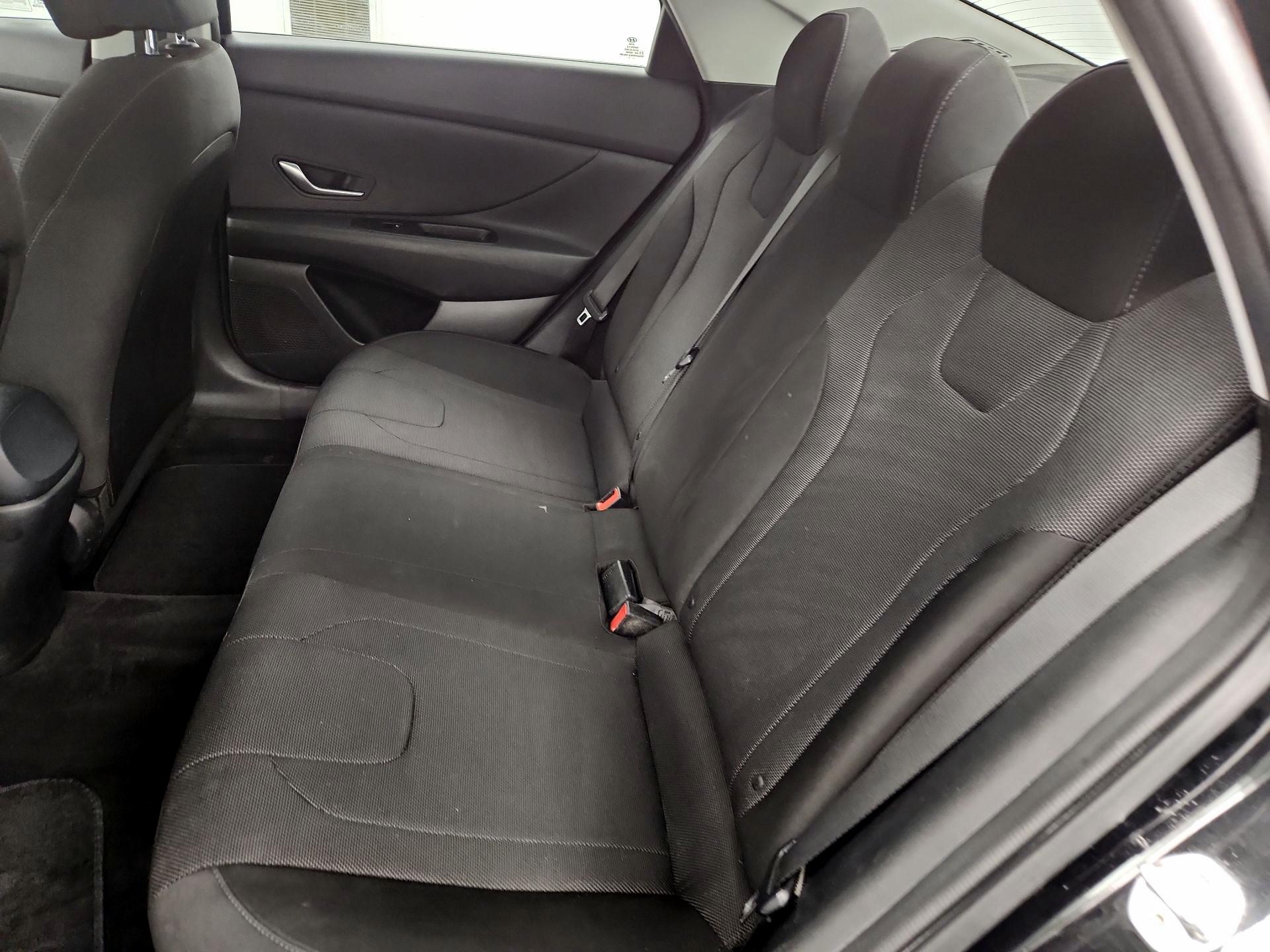 Thumbnail: 2021 Hyundai Elantra - 19