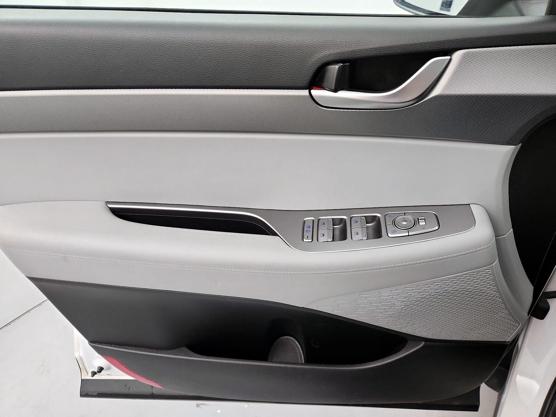 Thumbnail: 2020 Hyundai Palisade - 12