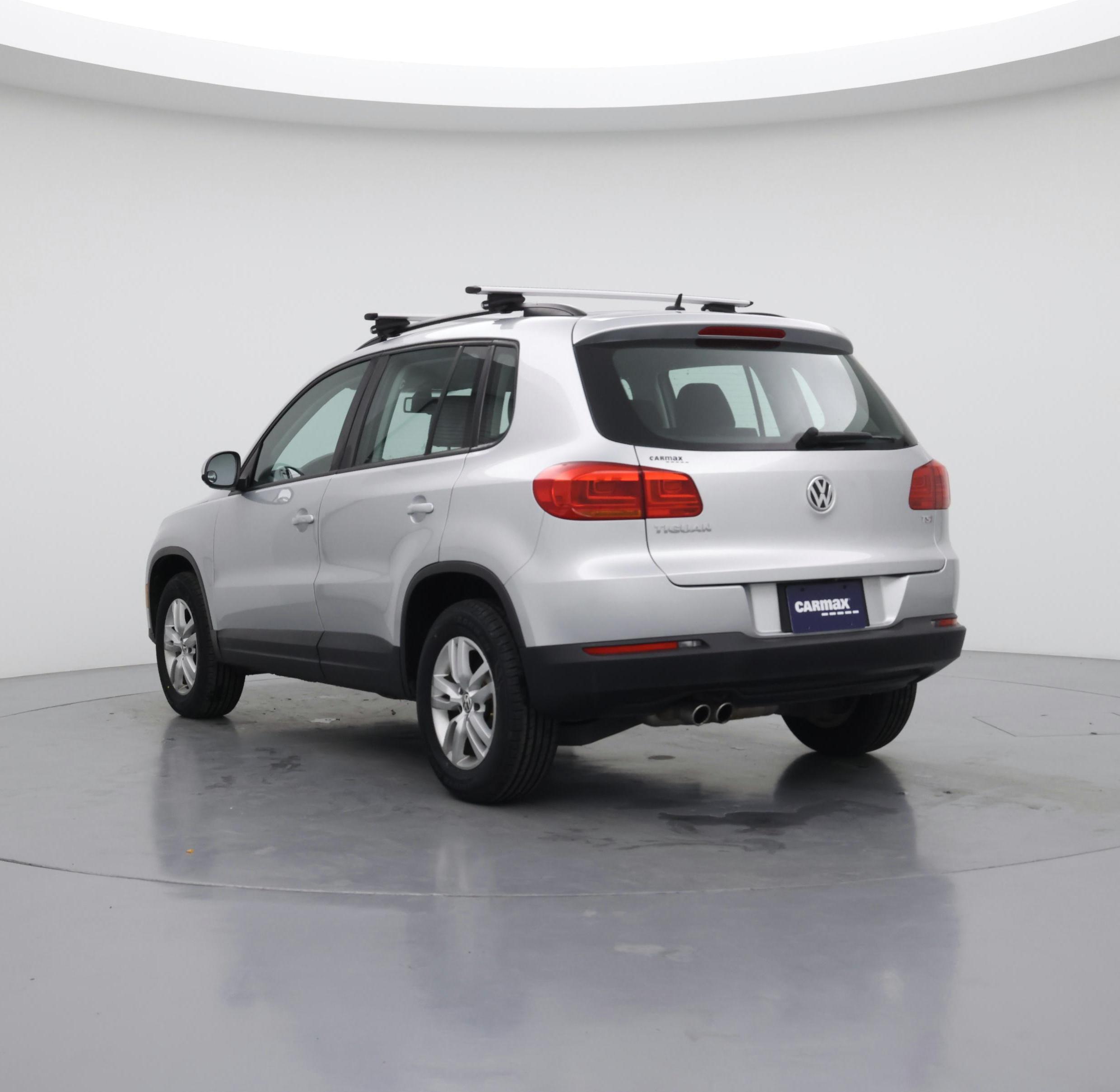 Thumbnail: 2016 Volkswagen Tiguan - 2
