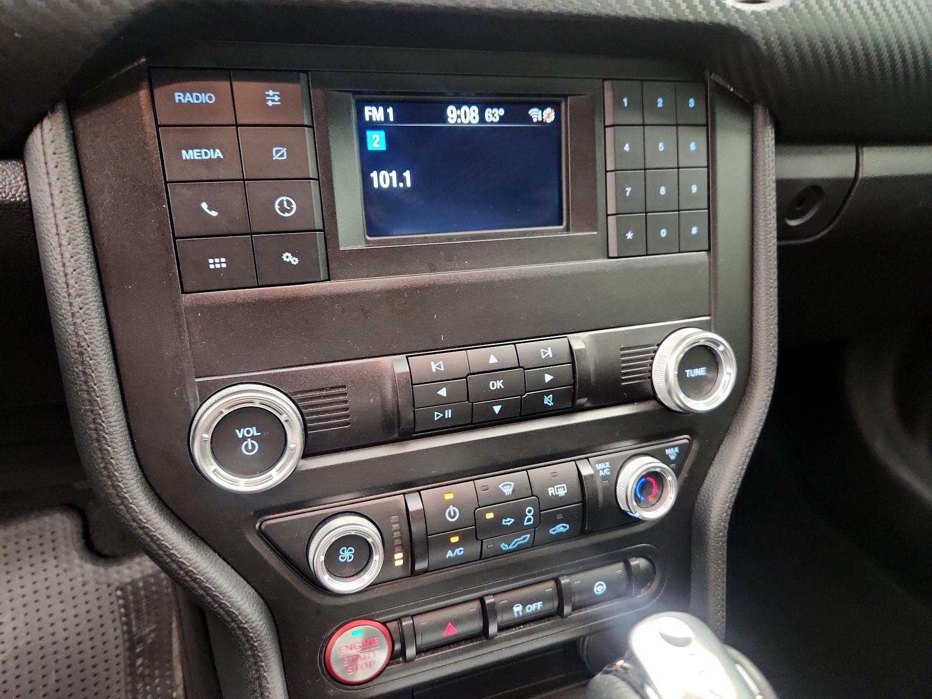 Thumbnail: 2019 Ford Mustang - 15