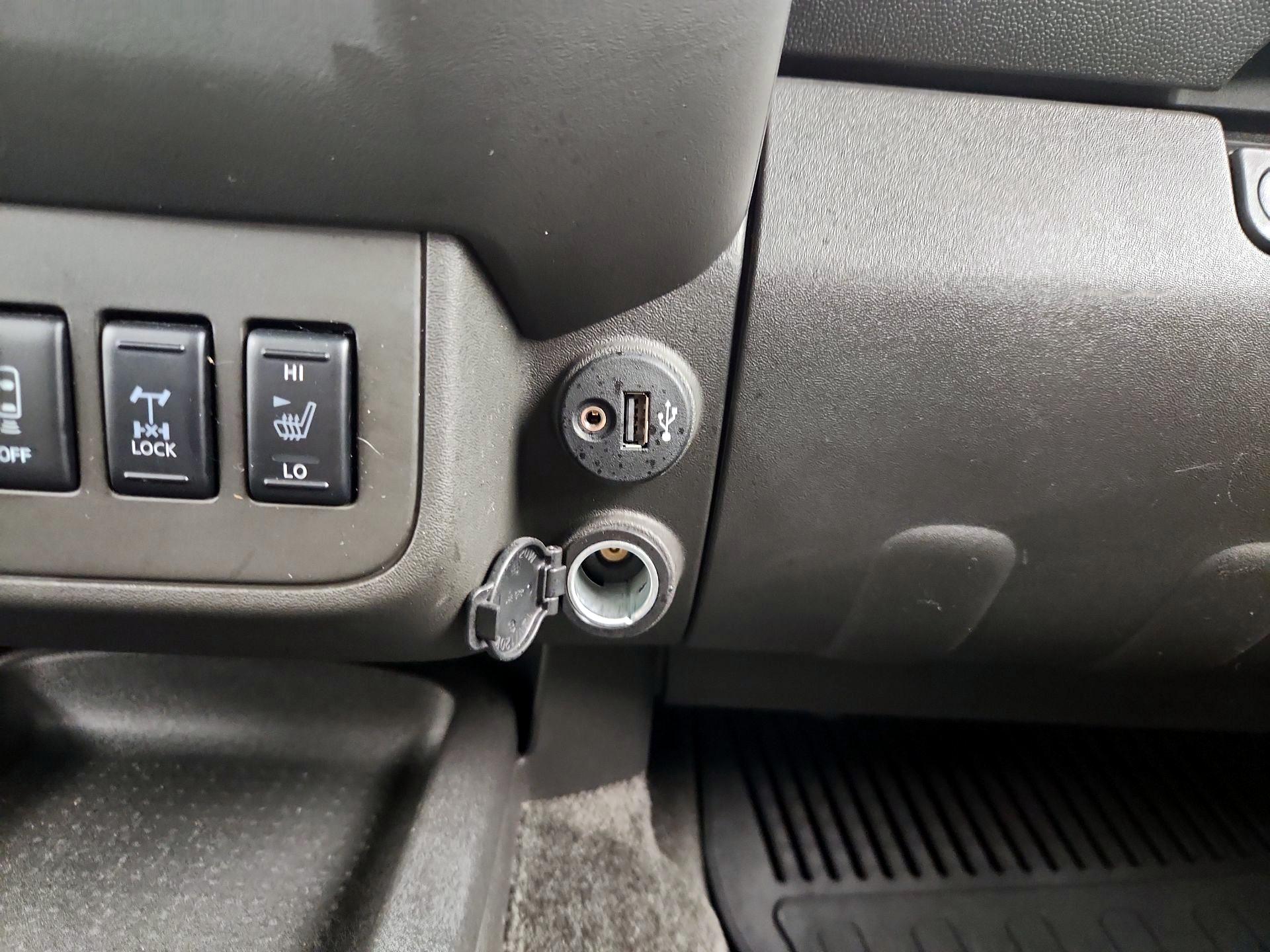 Thumbnail: 2017 Nissan Frontier - 18