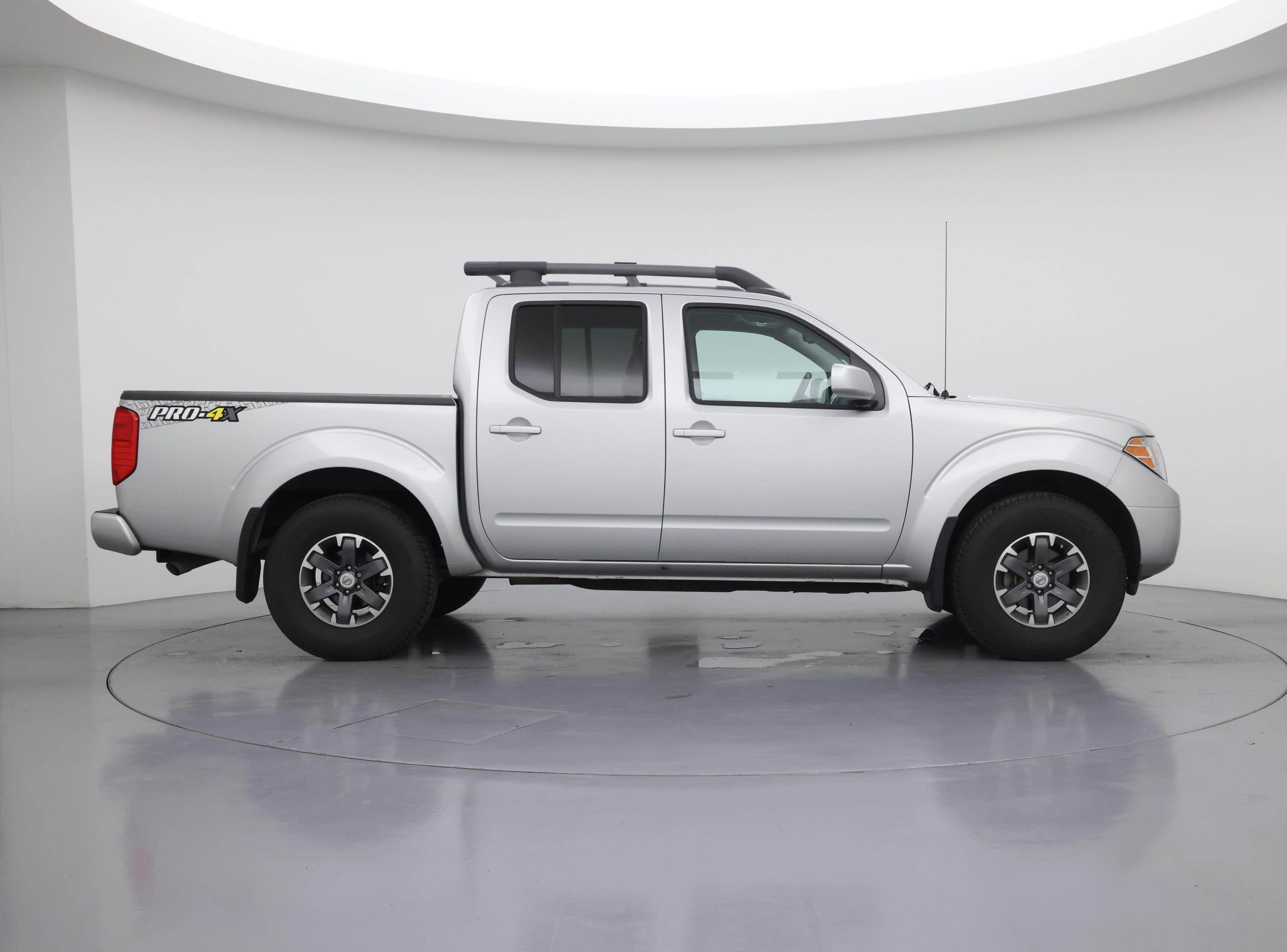 Thumbnail: 2017 Nissan Frontier - 7