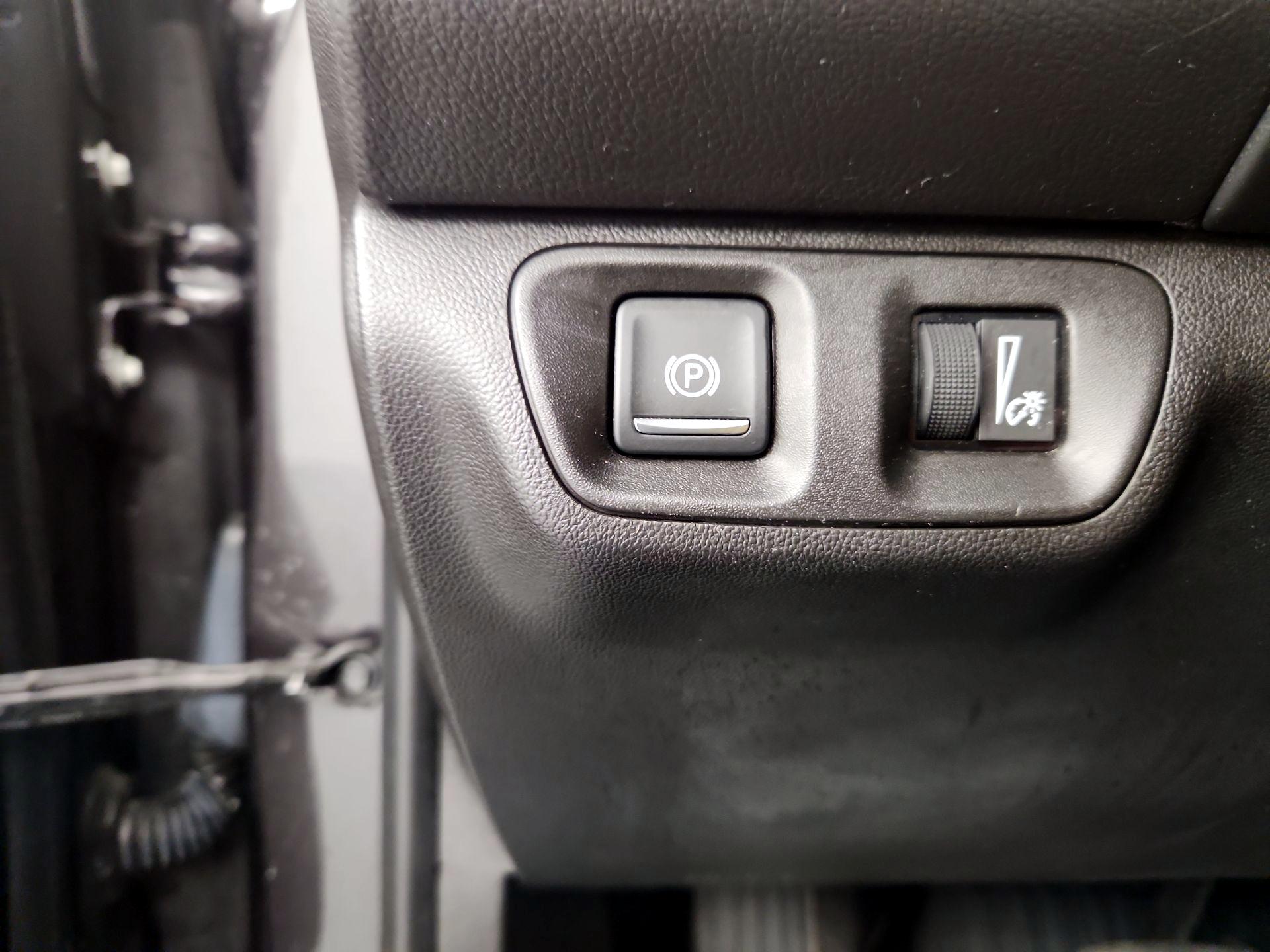 Thumbnail: 2018 GMC Acadia - 13