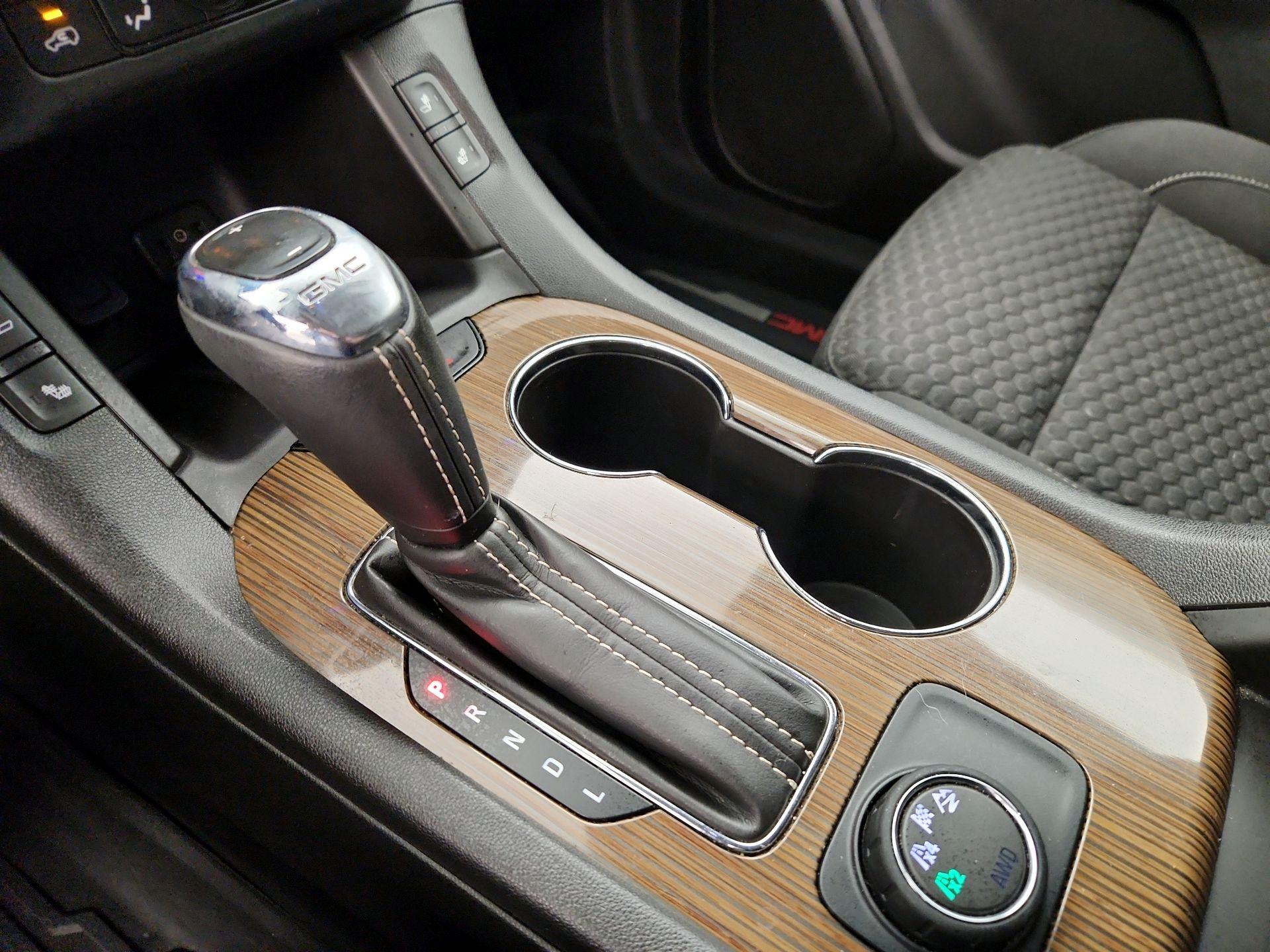 Thumbnail: 2018 GMC Acadia - 17