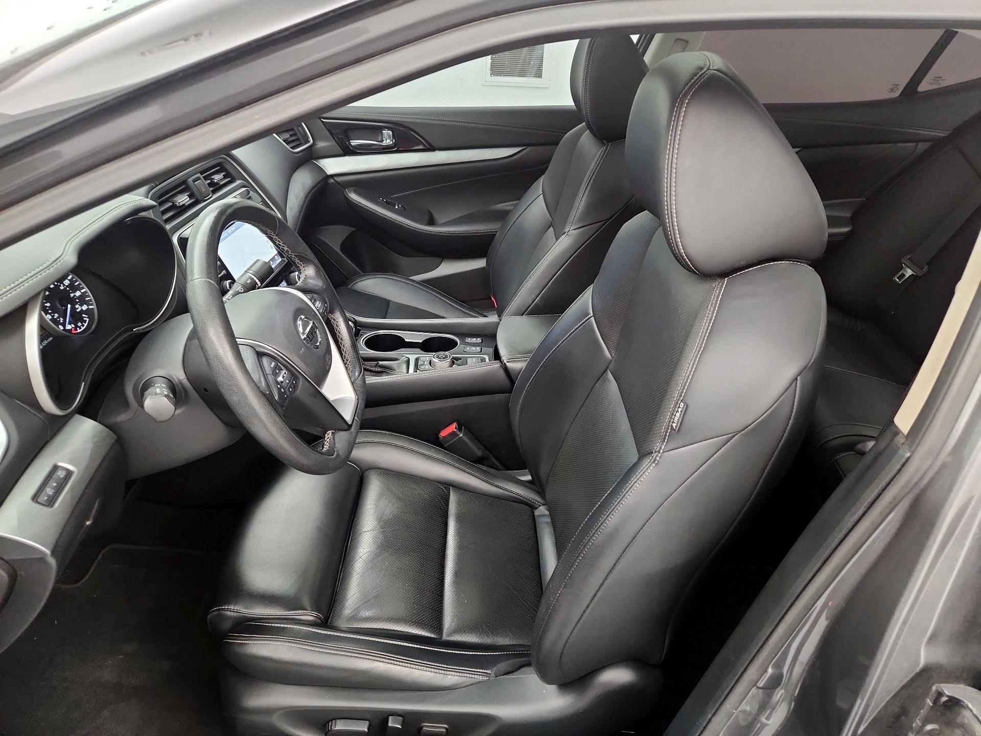 Thumbnail: 2017 Nissan Maxima - 11