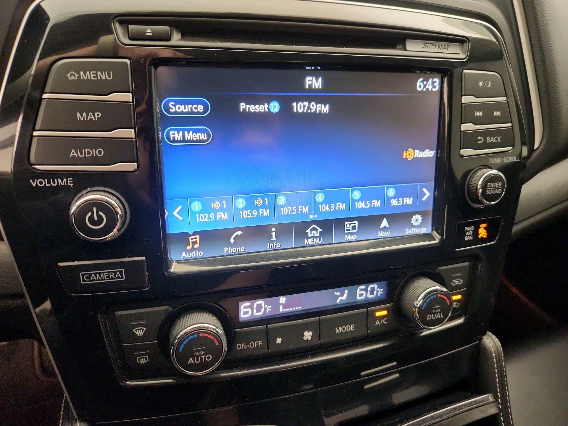 Thumbnail: 2017 Nissan Maxima - 16