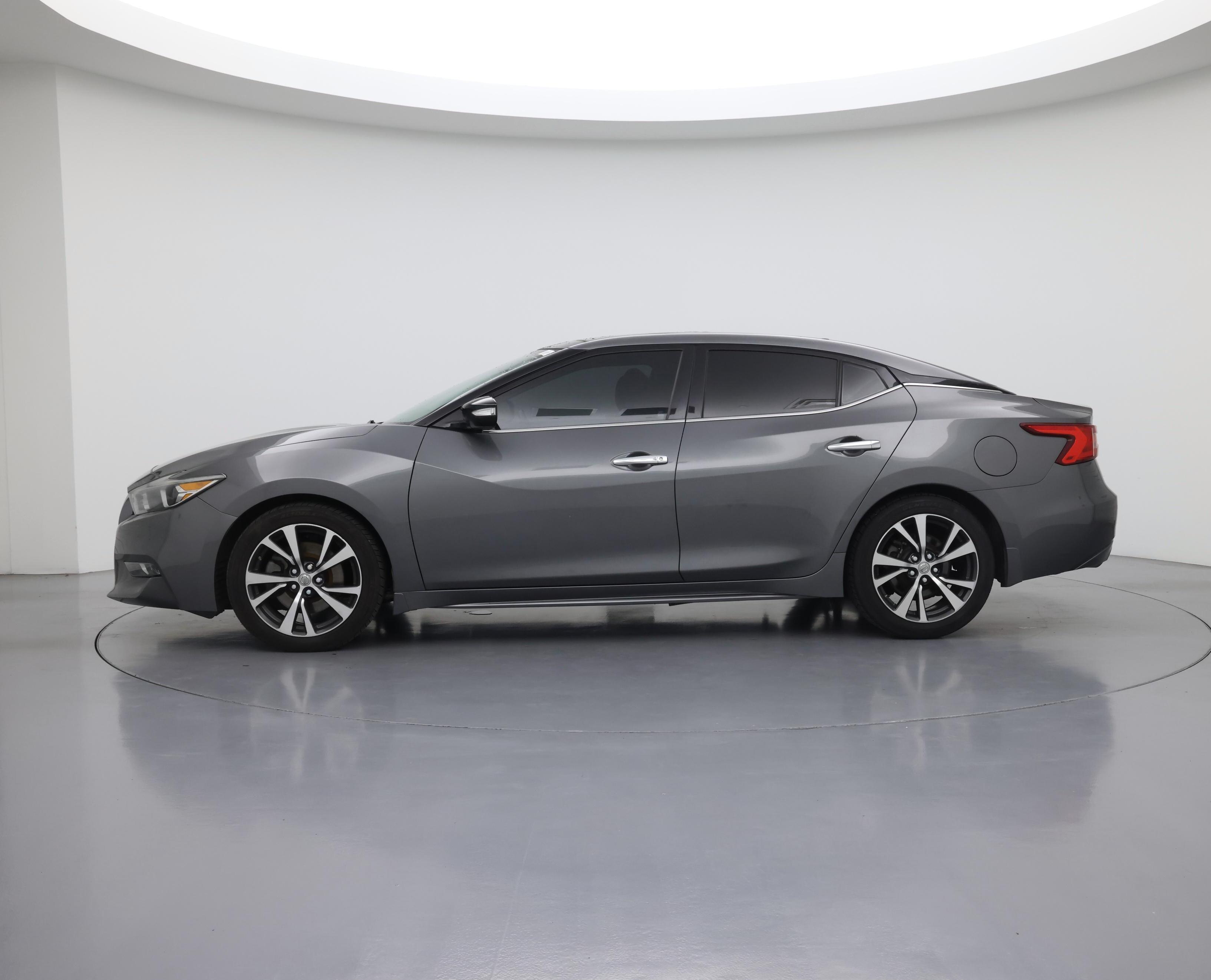 Thumbnail: 2017 Nissan Maxima - 3