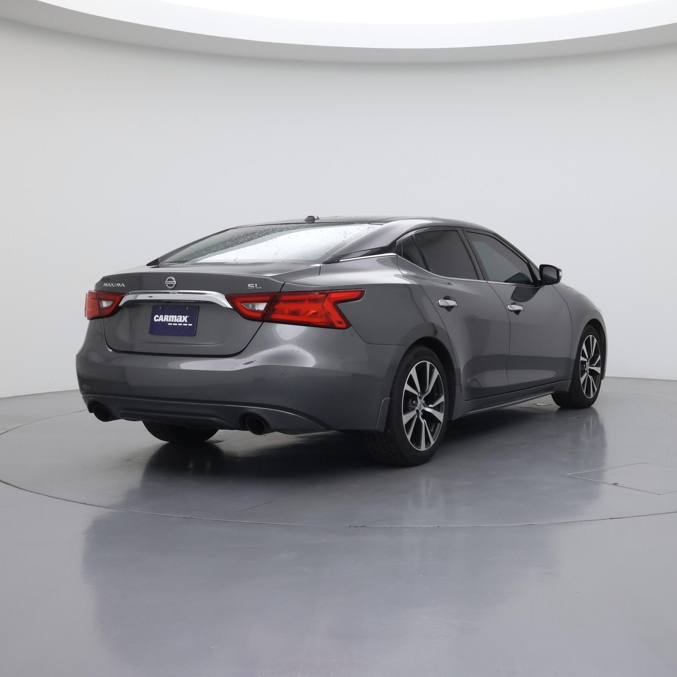 Thumbnail: 2017 Nissan Maxima - 8