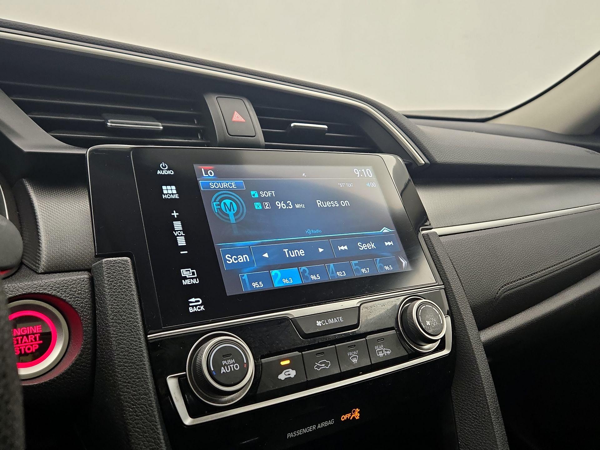 Thumbnail: 2017 Honda Civic - 15