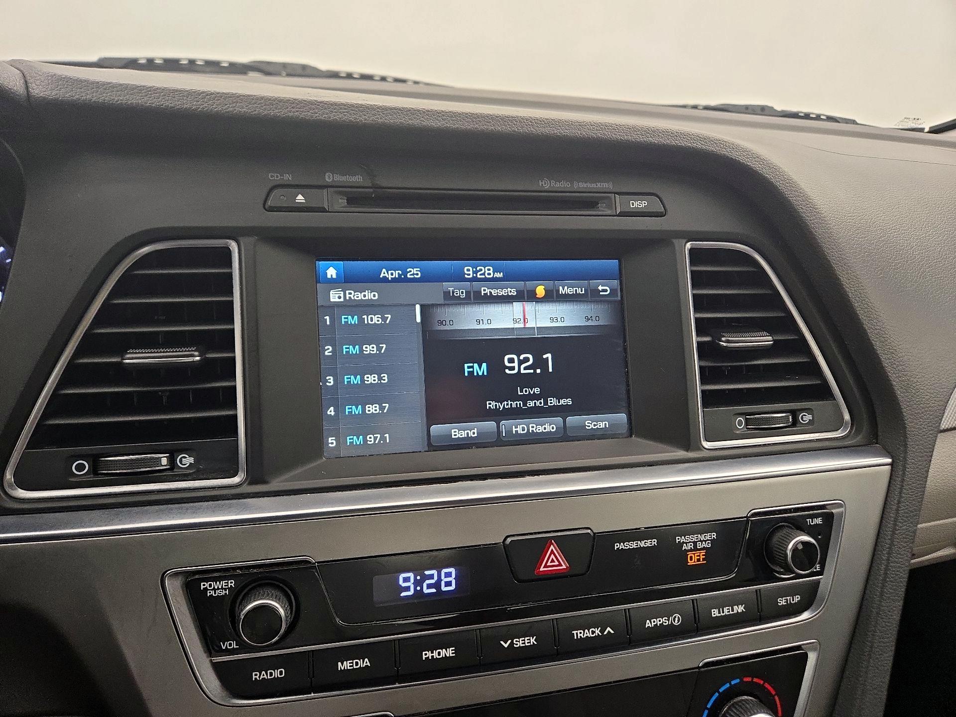 Thumbnail: 2016 Hyundai Sonata - 15