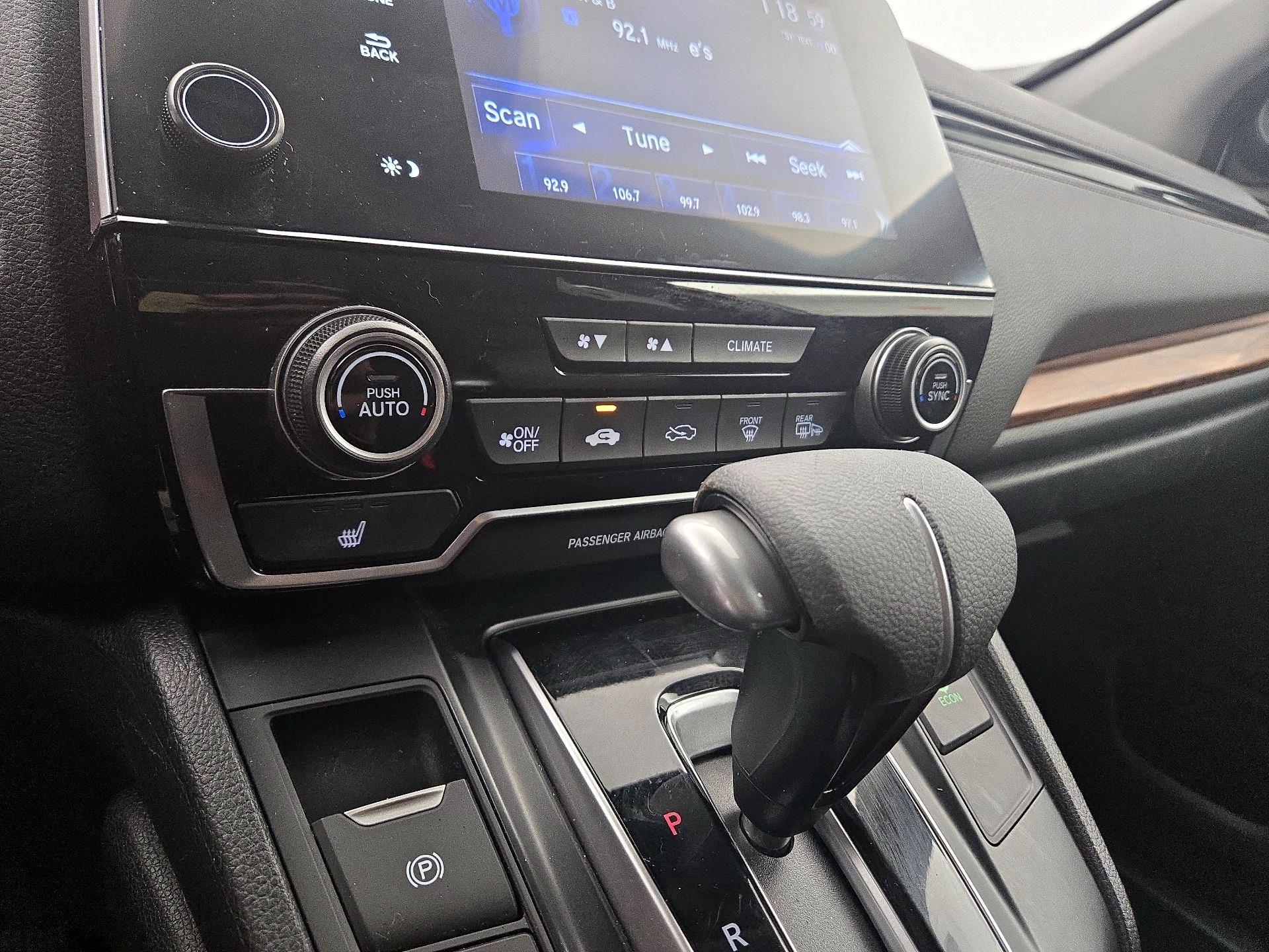 Thumbnail: 2019 Honda CR-V - 16