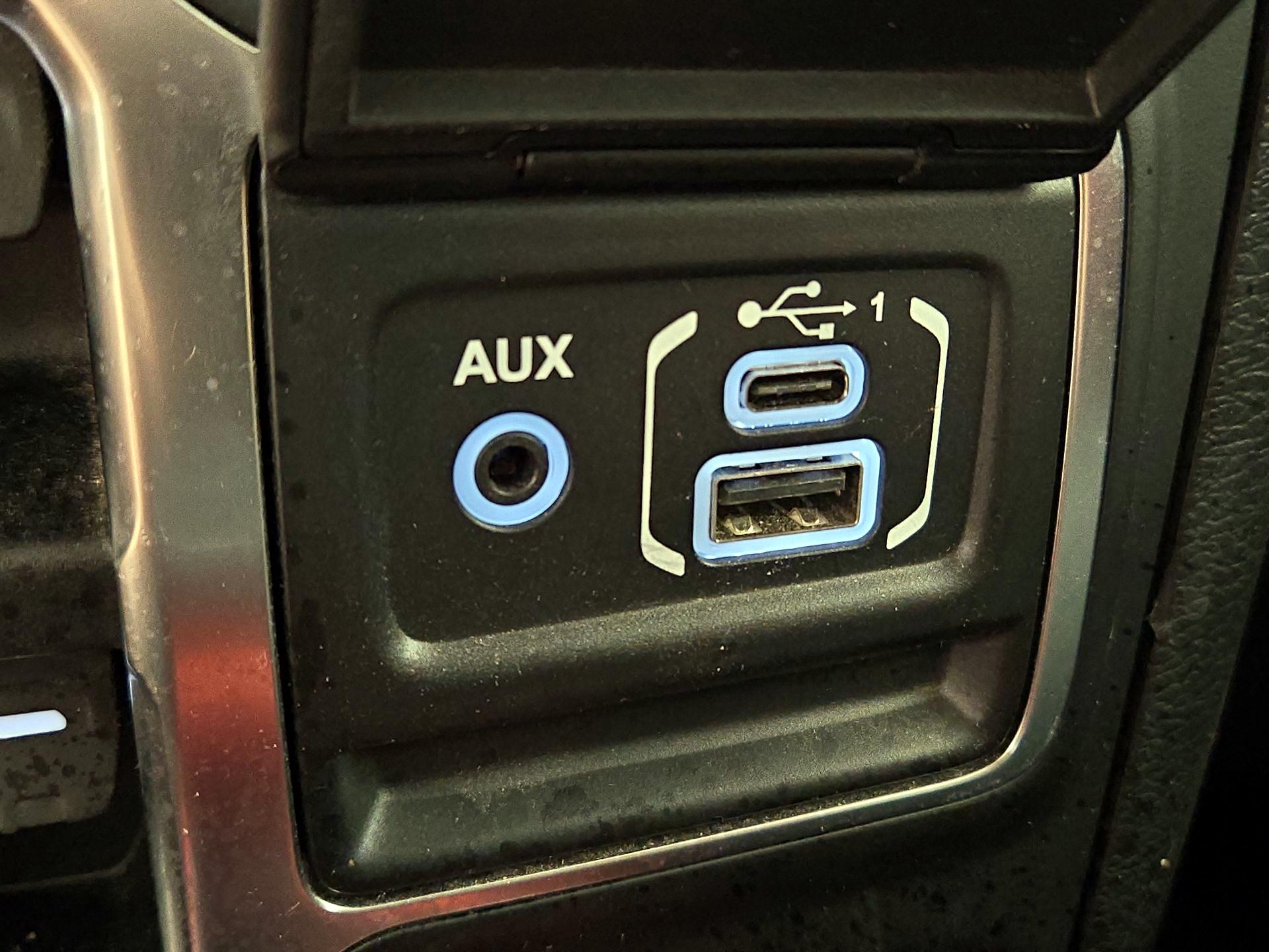 Thumbnail: 2020 Jeep Gladiator - 18