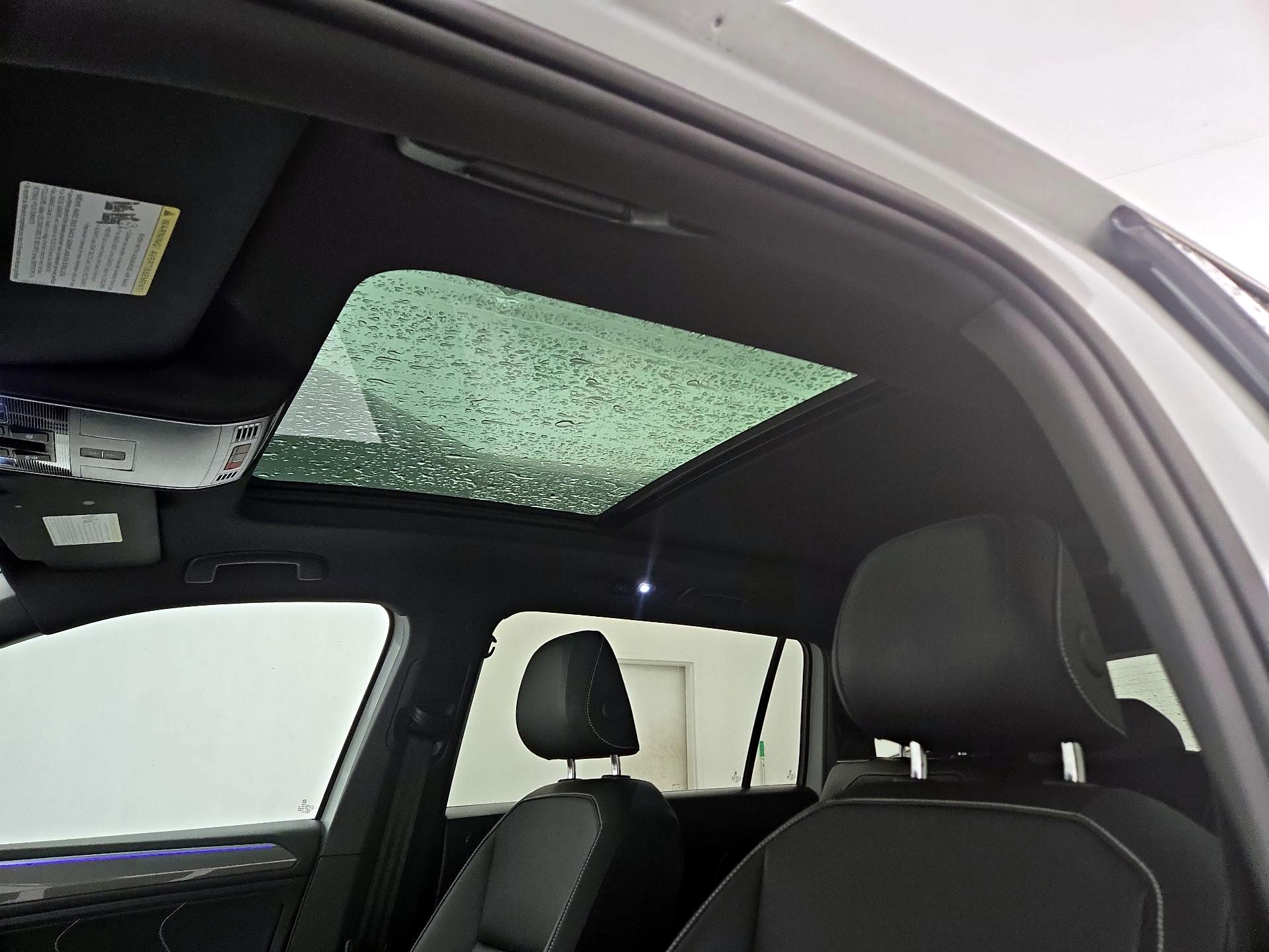 Thumbnail: 2023 Volkswagen Tiguan - 19