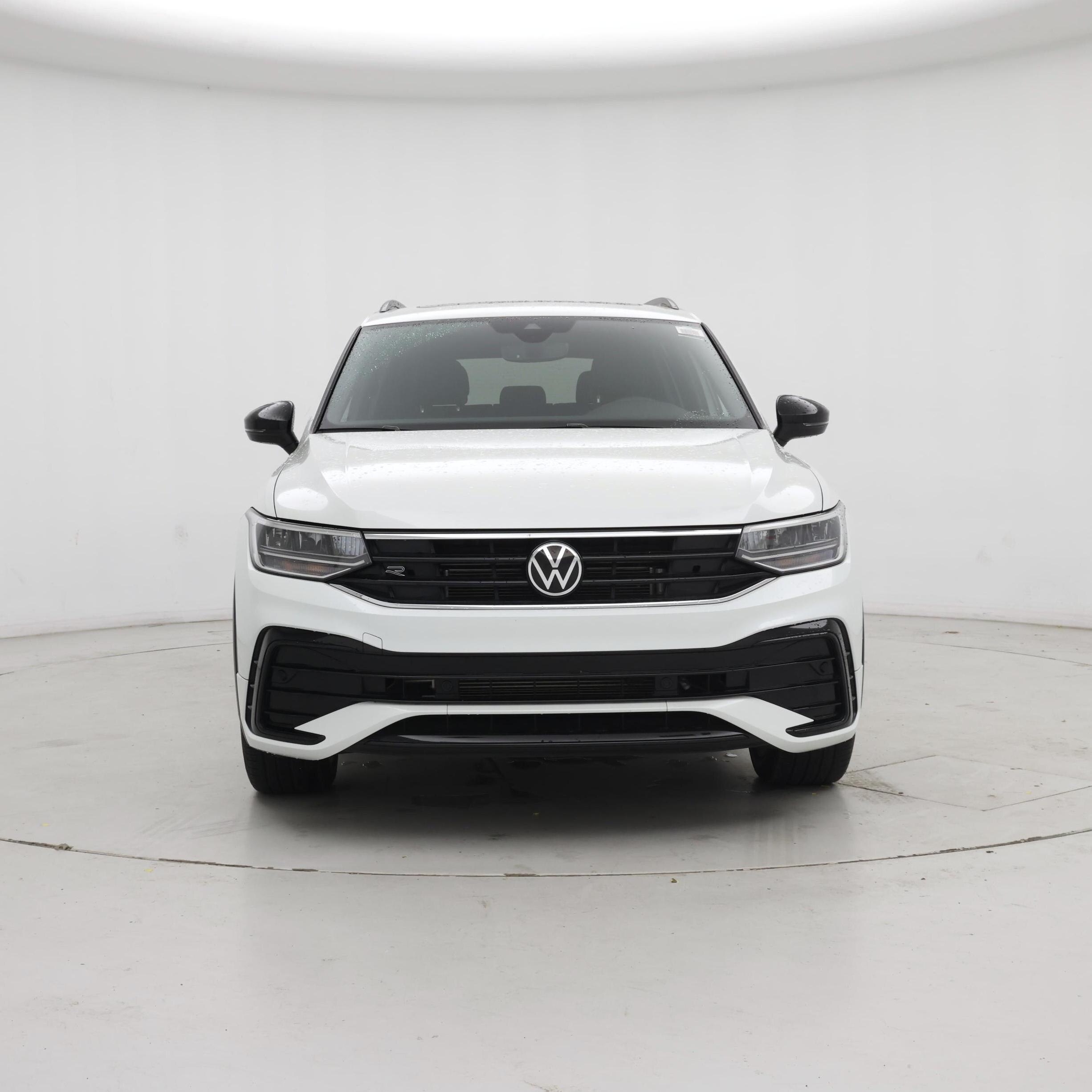 Thumbnail: 2023 Volkswagen Tiguan - 5