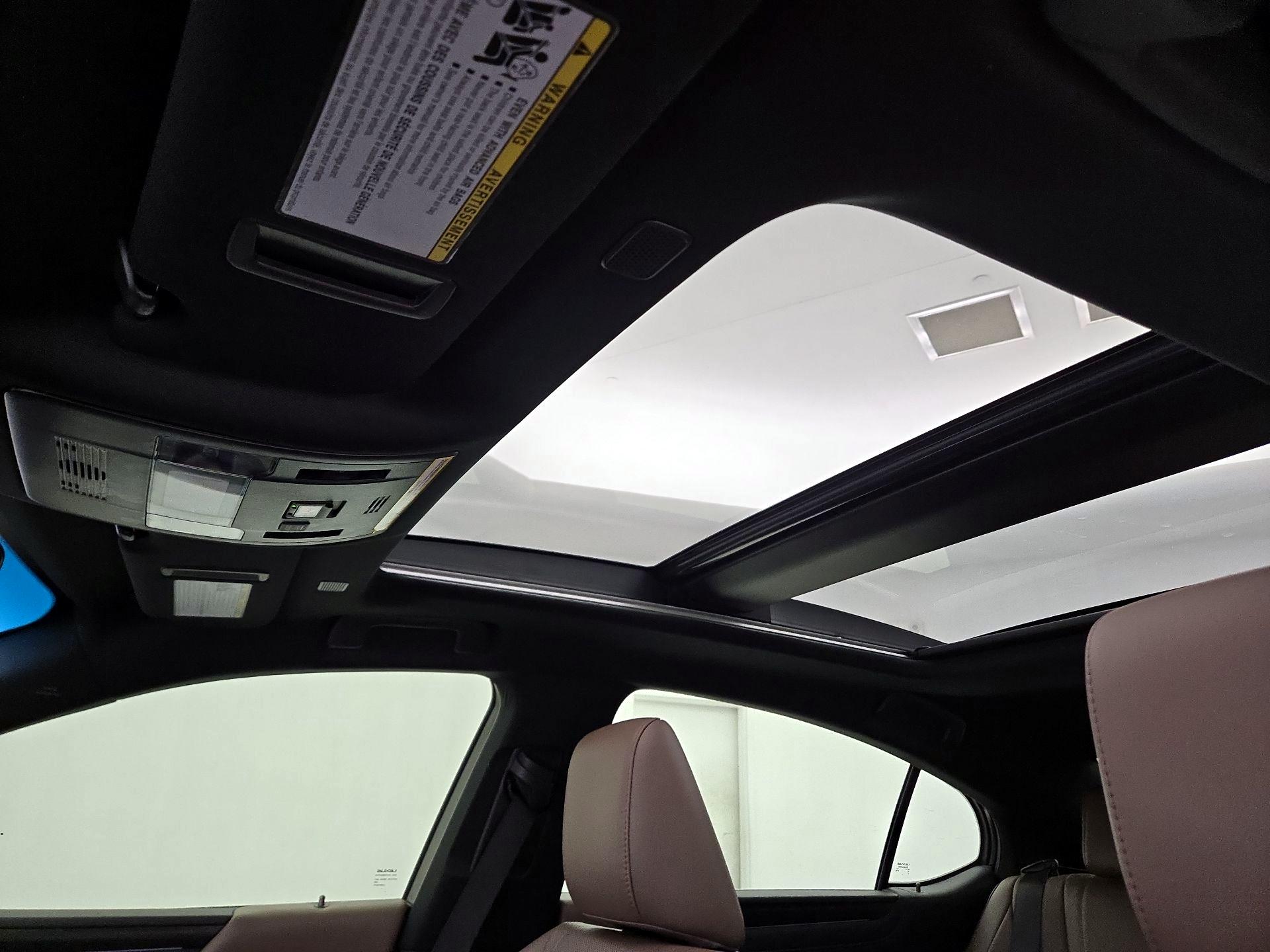 Thumbnail: 2024 Lexus ES - 19