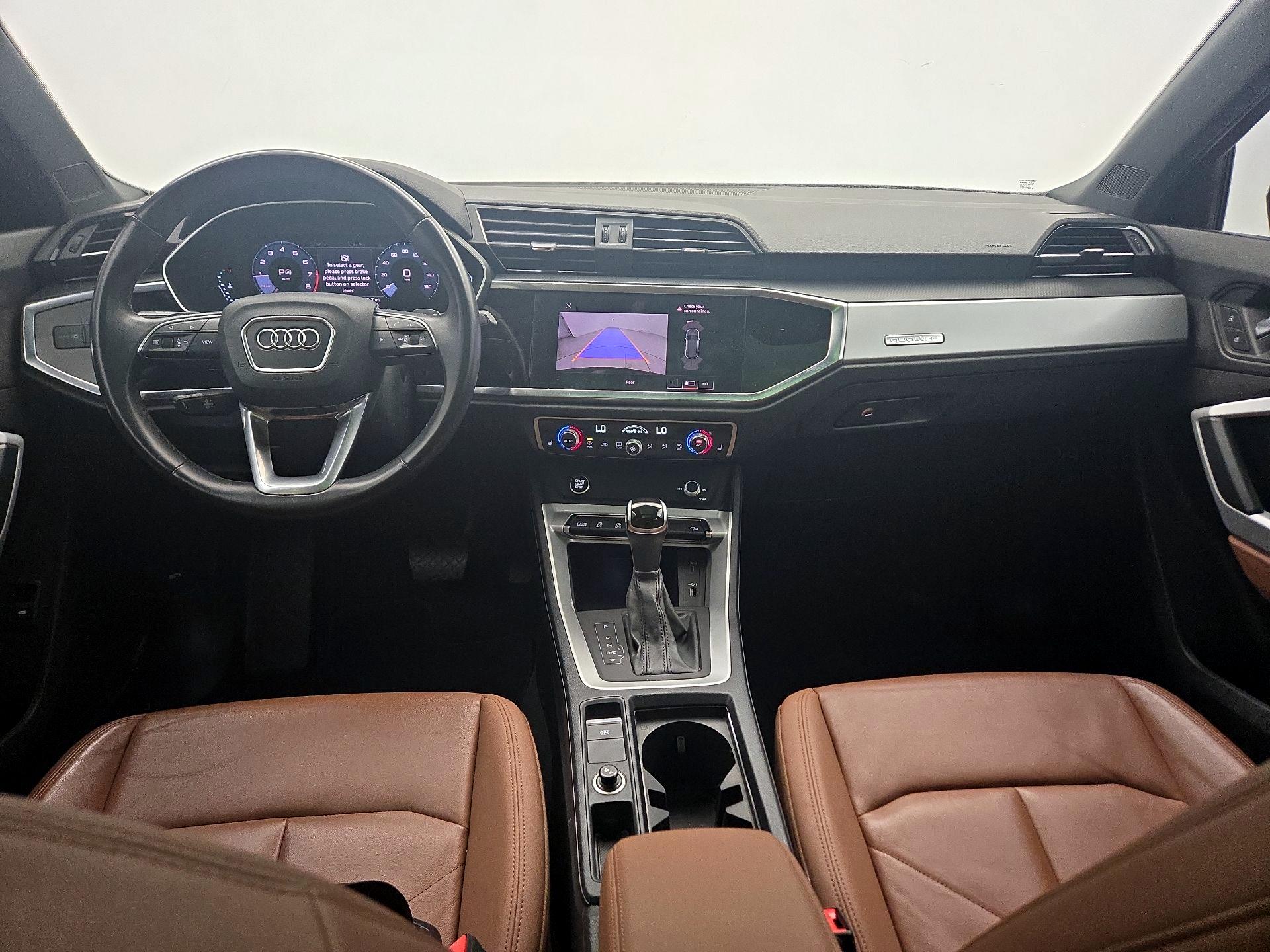Thumbnail: 2021 Audi Q3 - 9