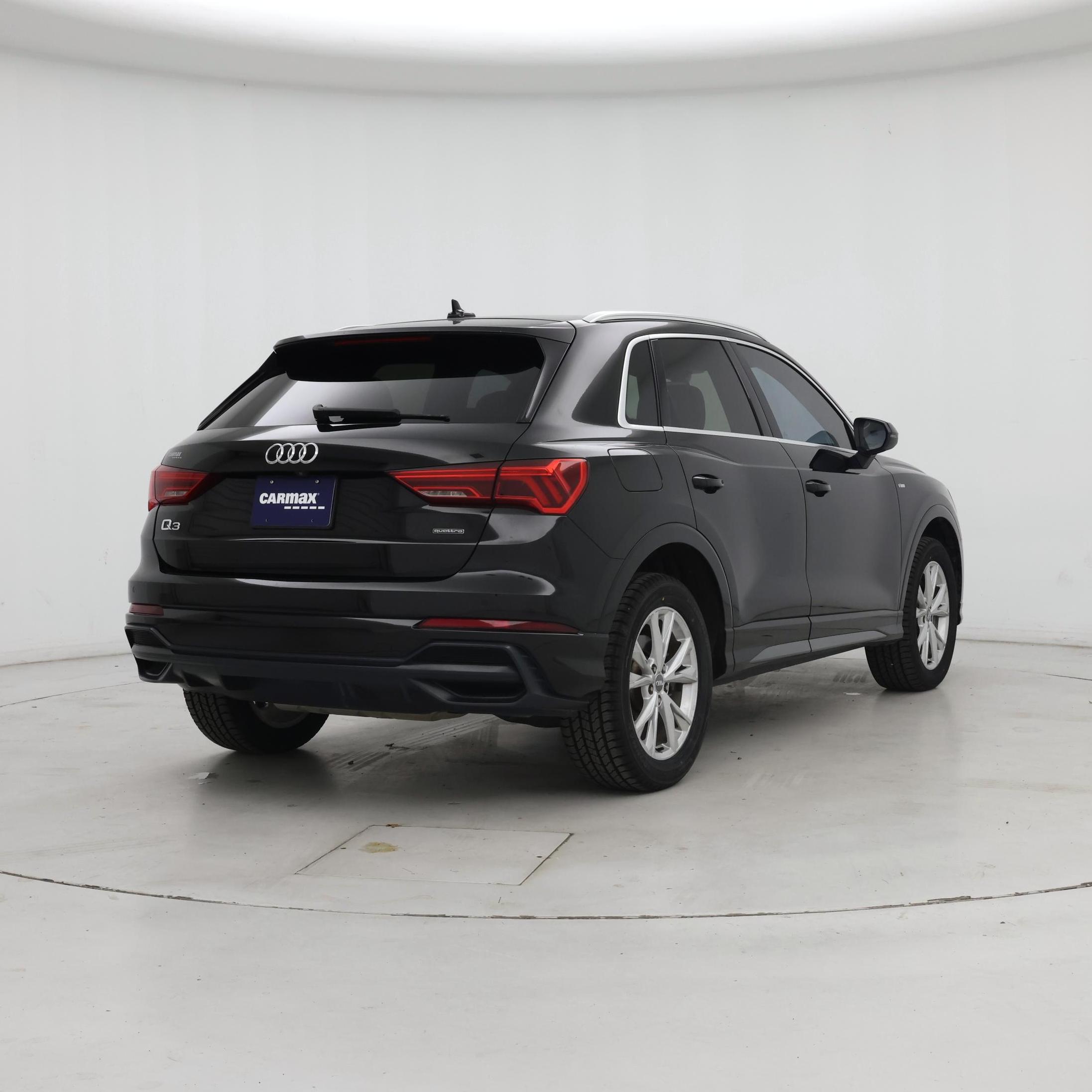 Thumbnail: 2021 Audi Q3 - 8