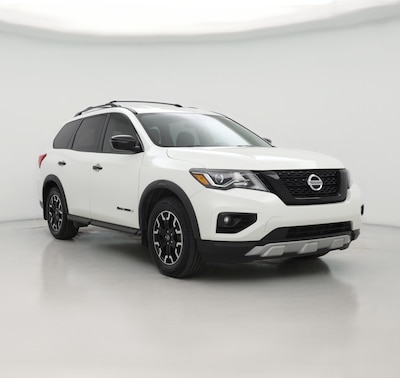 2020 Nissan Pathfinder SV