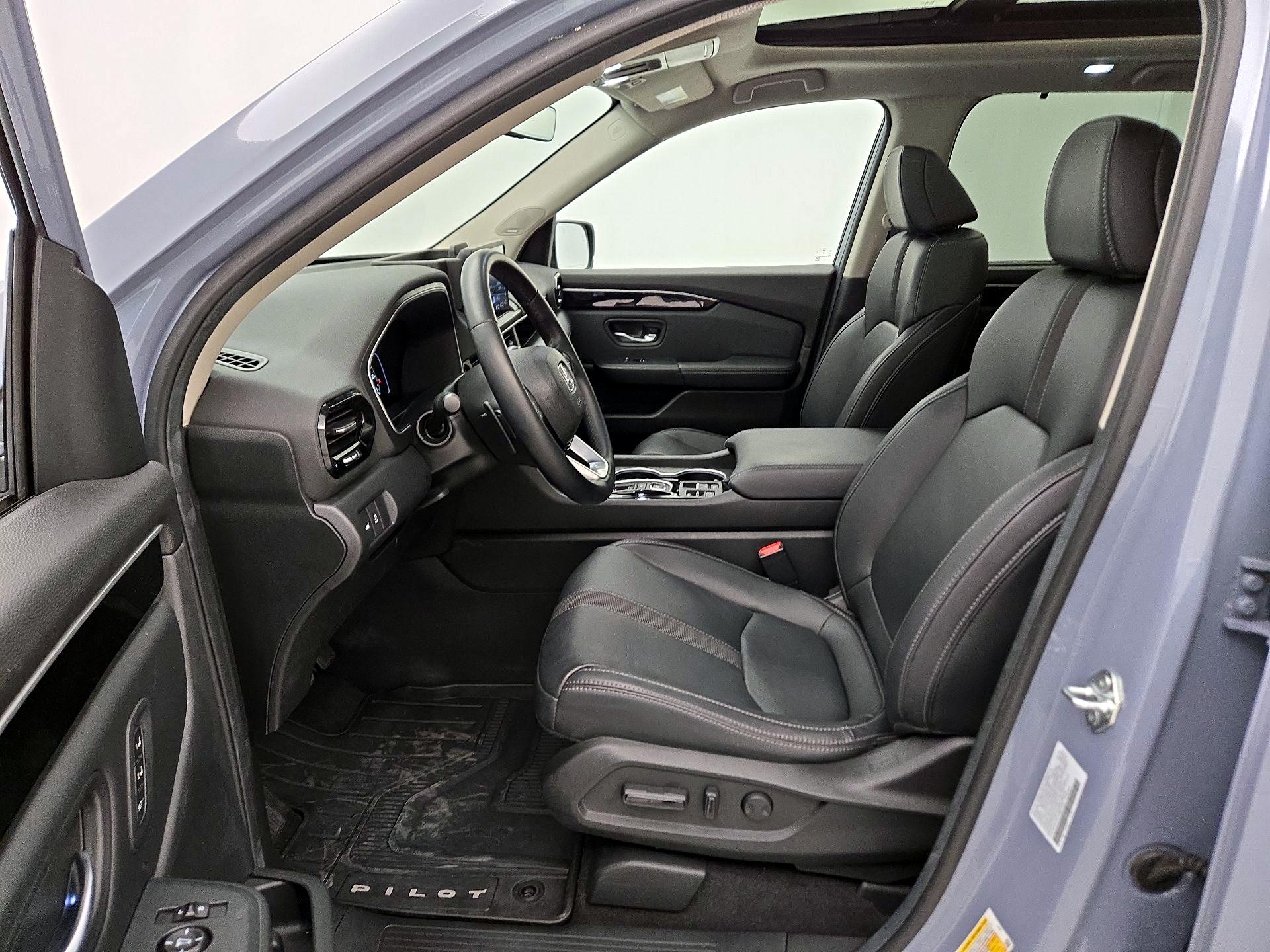 Thumbnail: 2025 Honda Pilot - 11