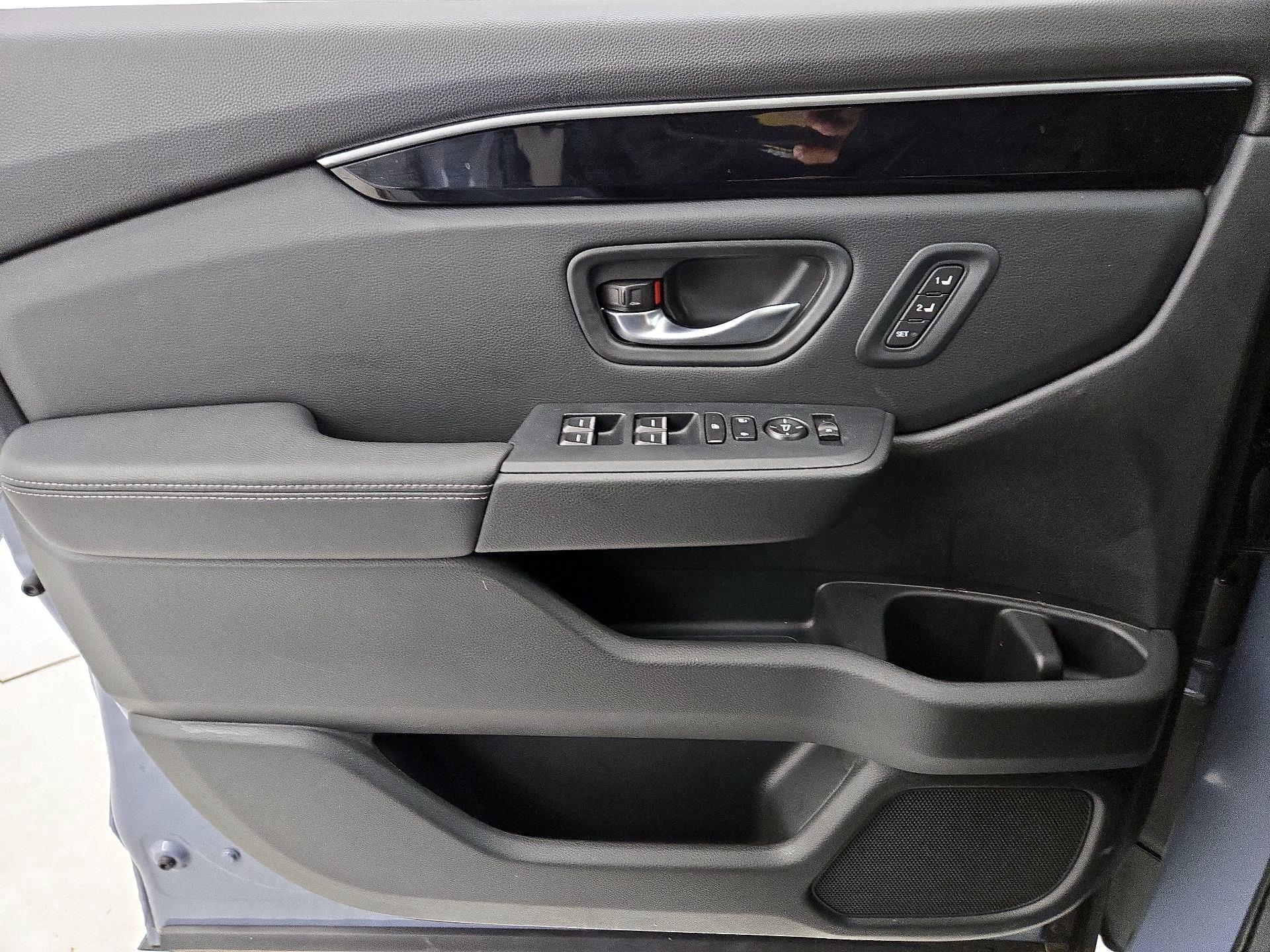 Thumbnail: 2025 Honda Pilot - 12