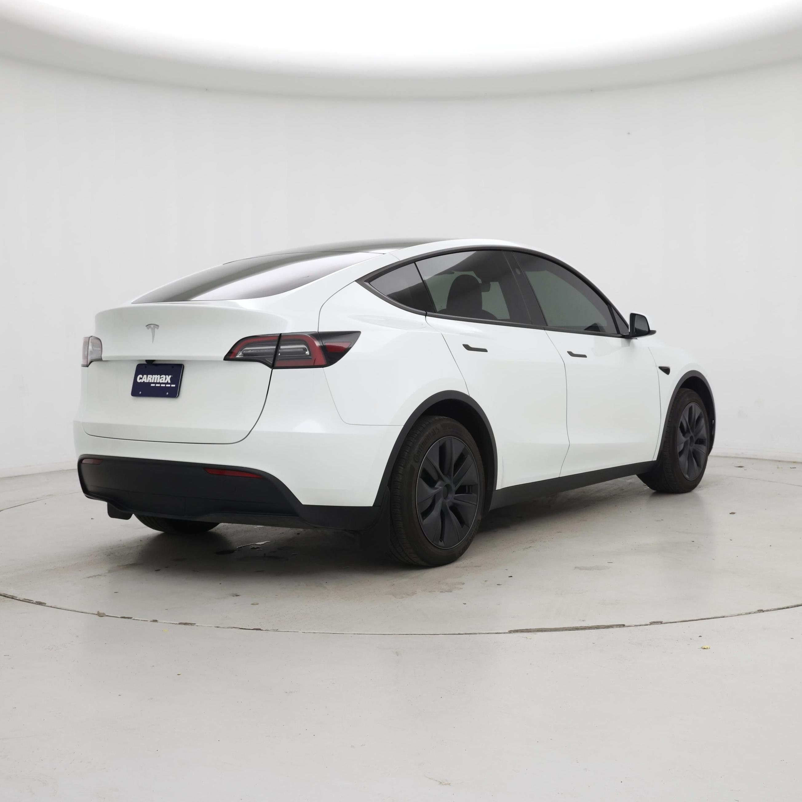 Thumbnail: 2024 Tesla Model Y - 8