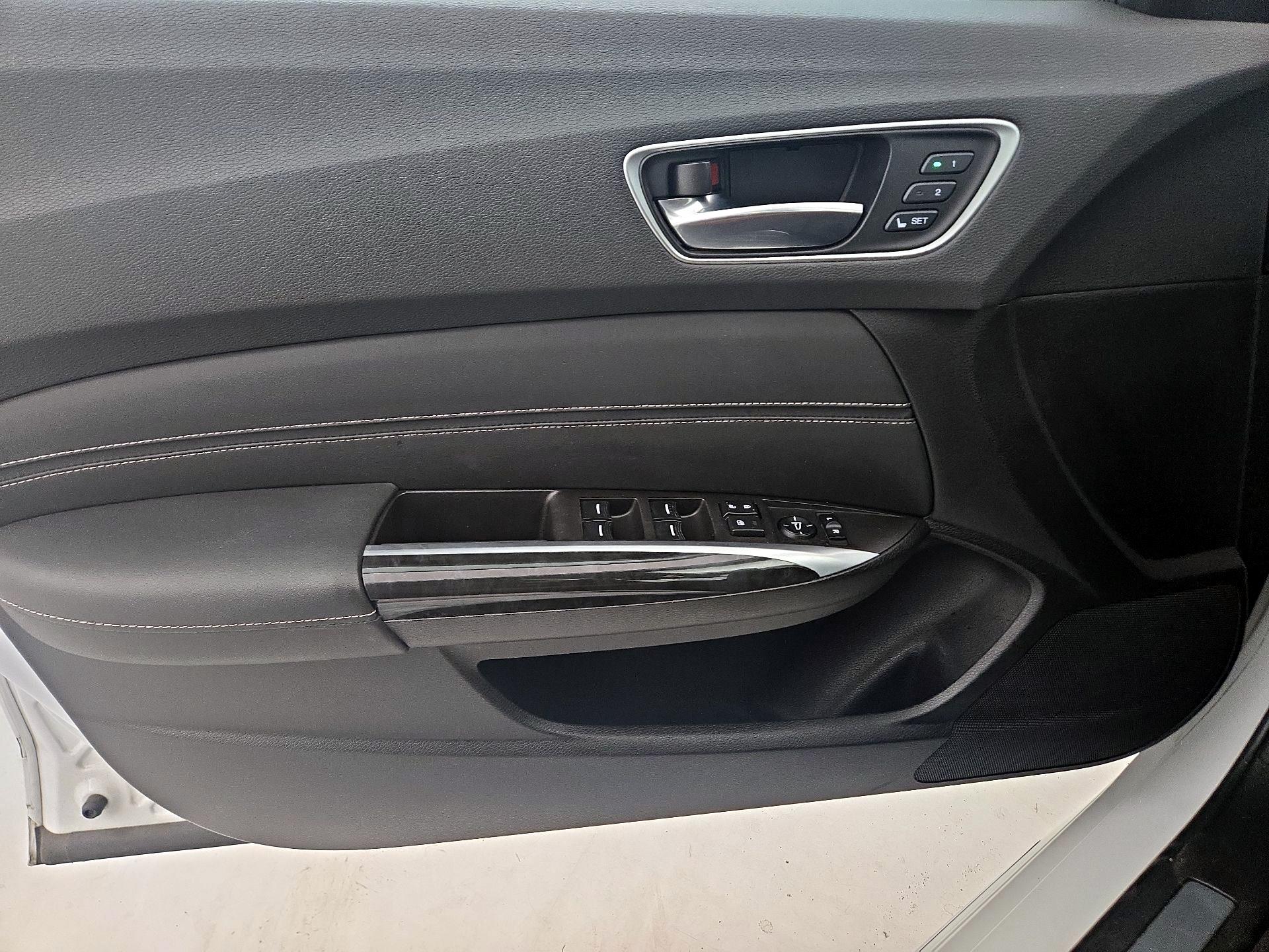 Thumbnail: 2019 Acura TLX - 12