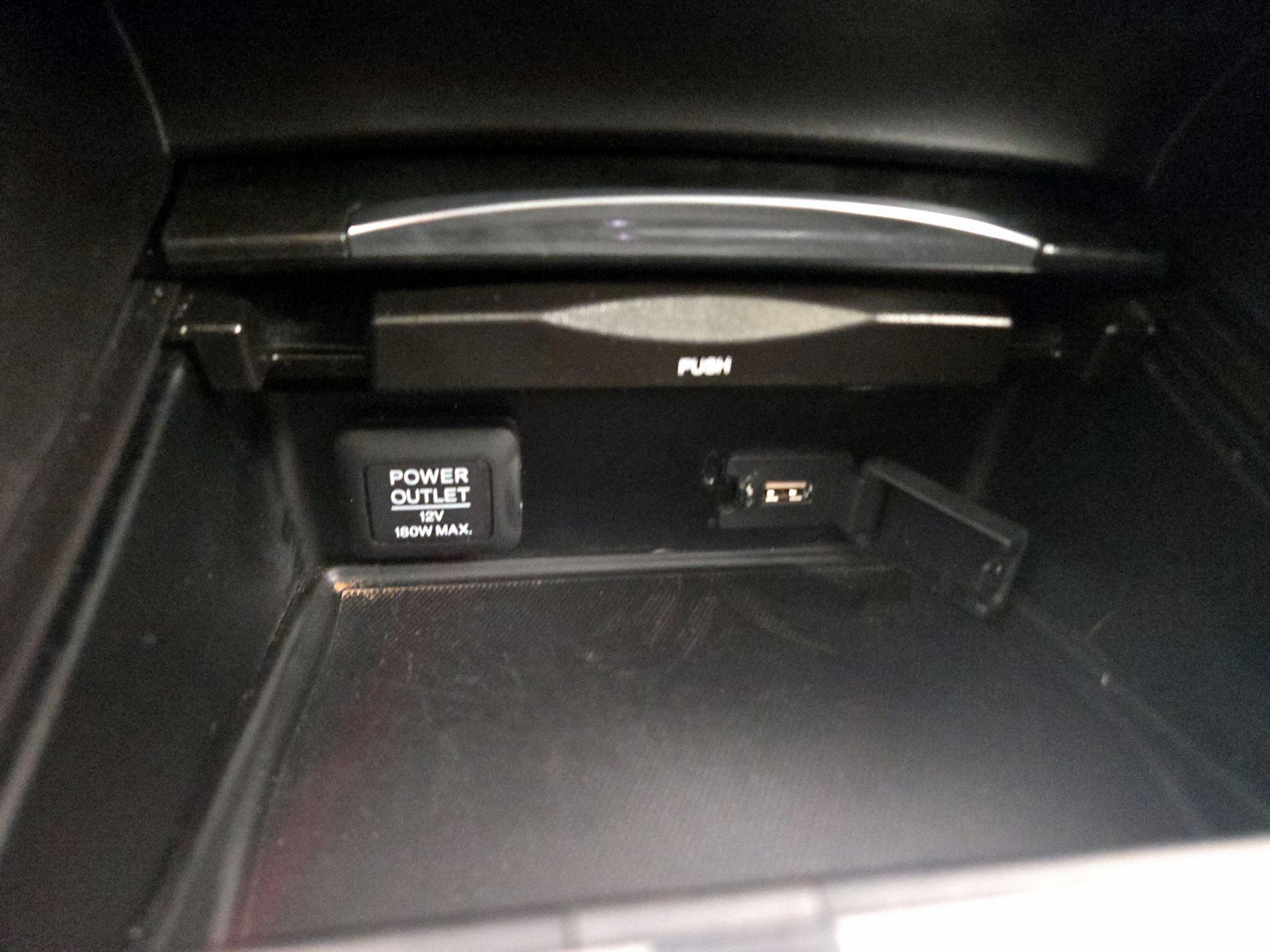 Thumbnail: 2019 Acura TLX - 19