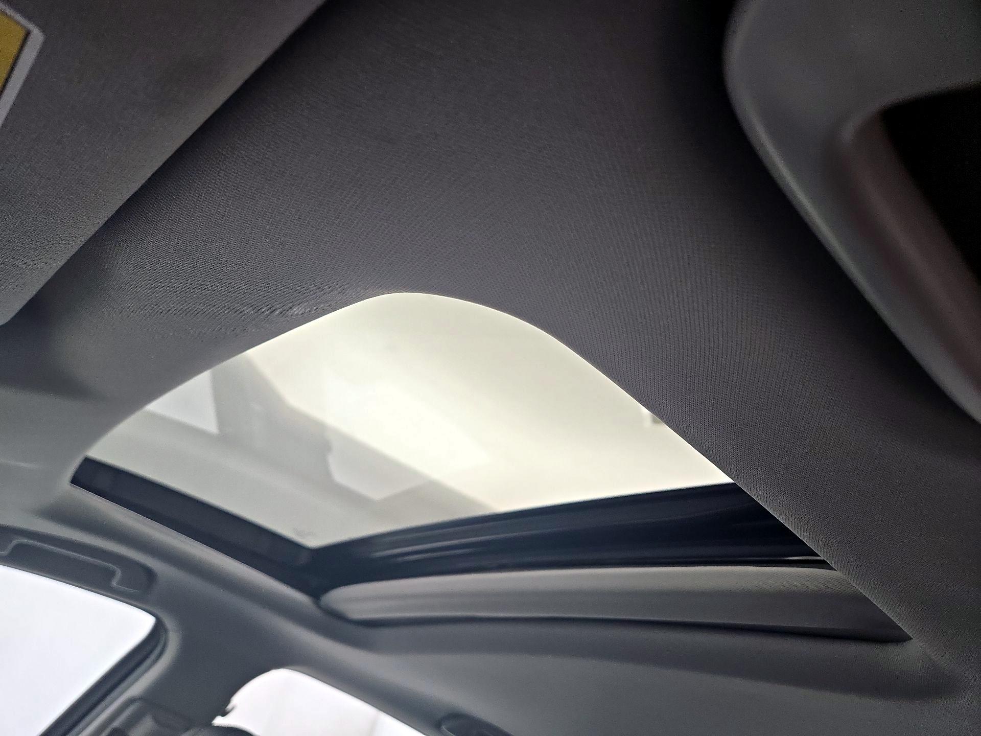 Thumbnail: 2019 Acura TLX - 20