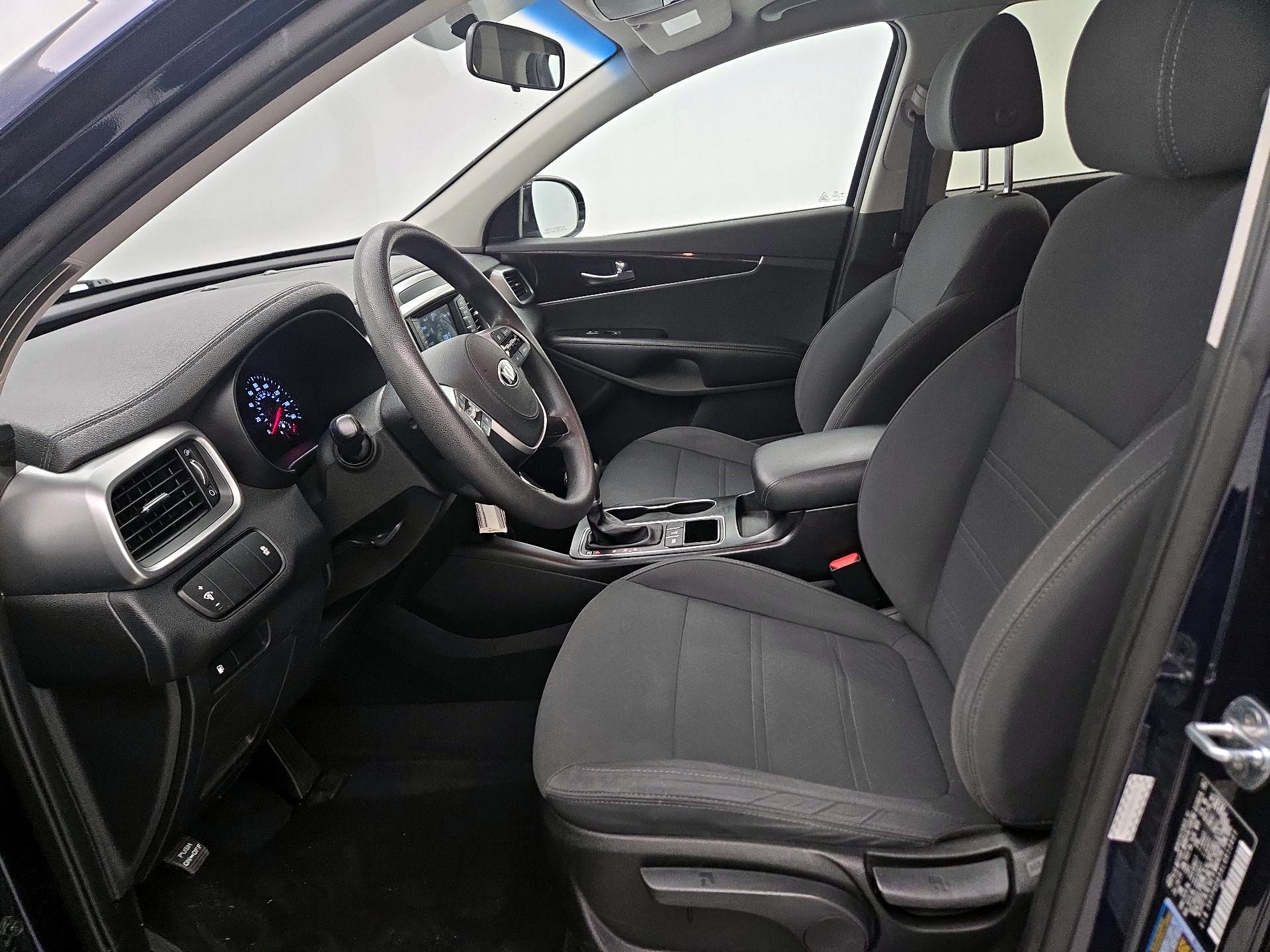 Thumbnail: 2020 Kia Sorento - 11