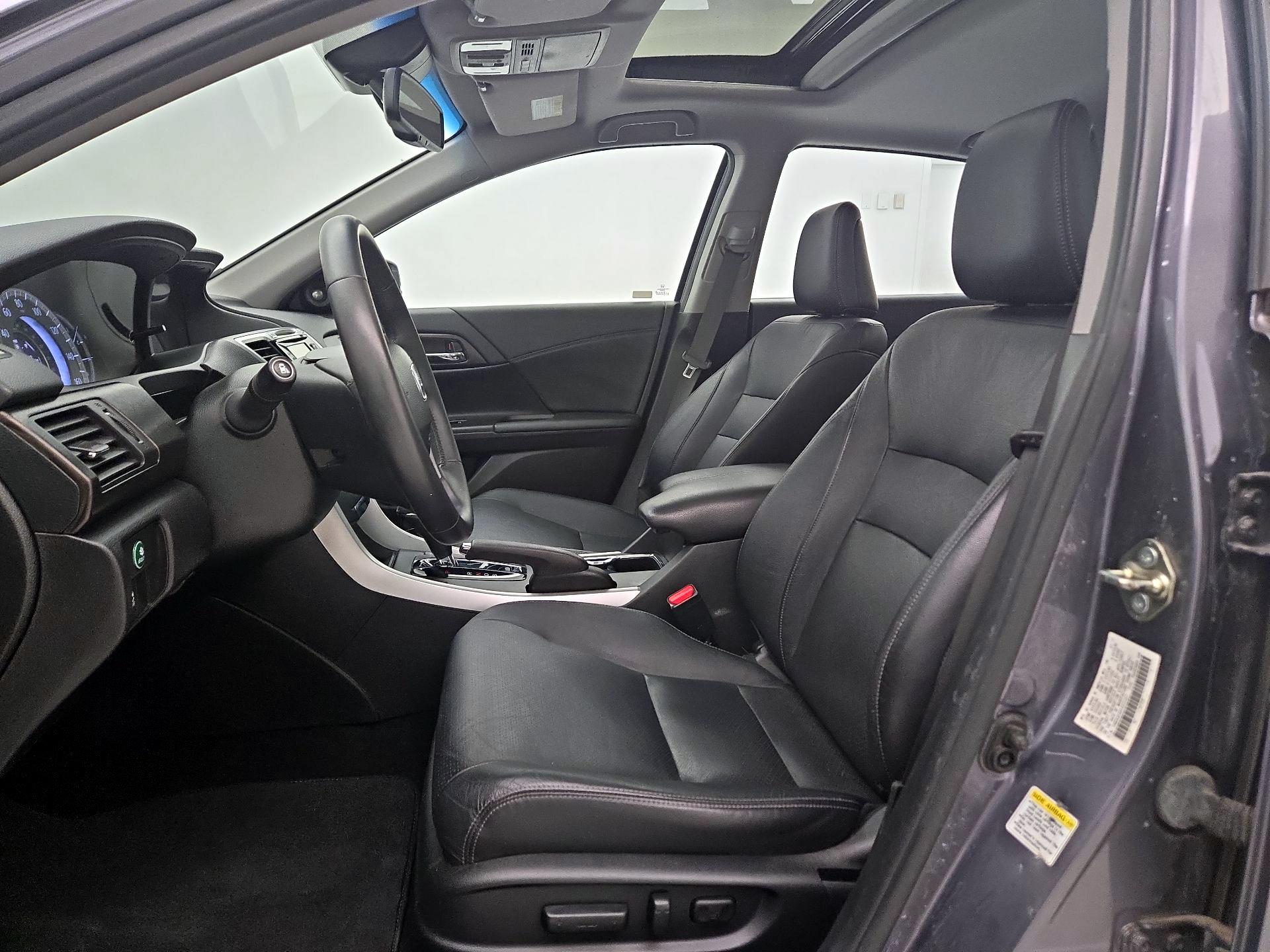 Thumbnail: 2015 Honda Accord - 11